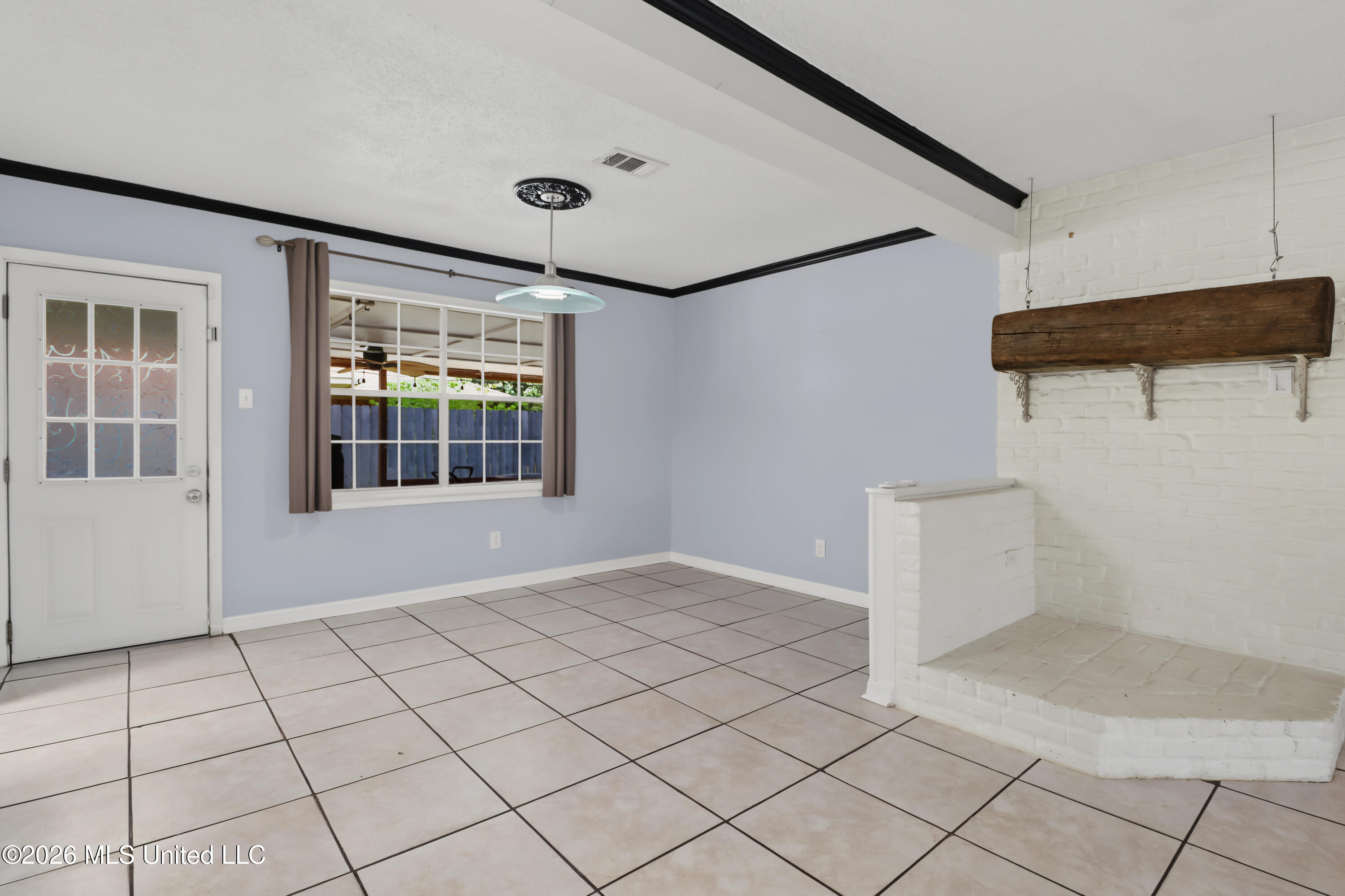 631 Michelle Drive Property Photo 8
