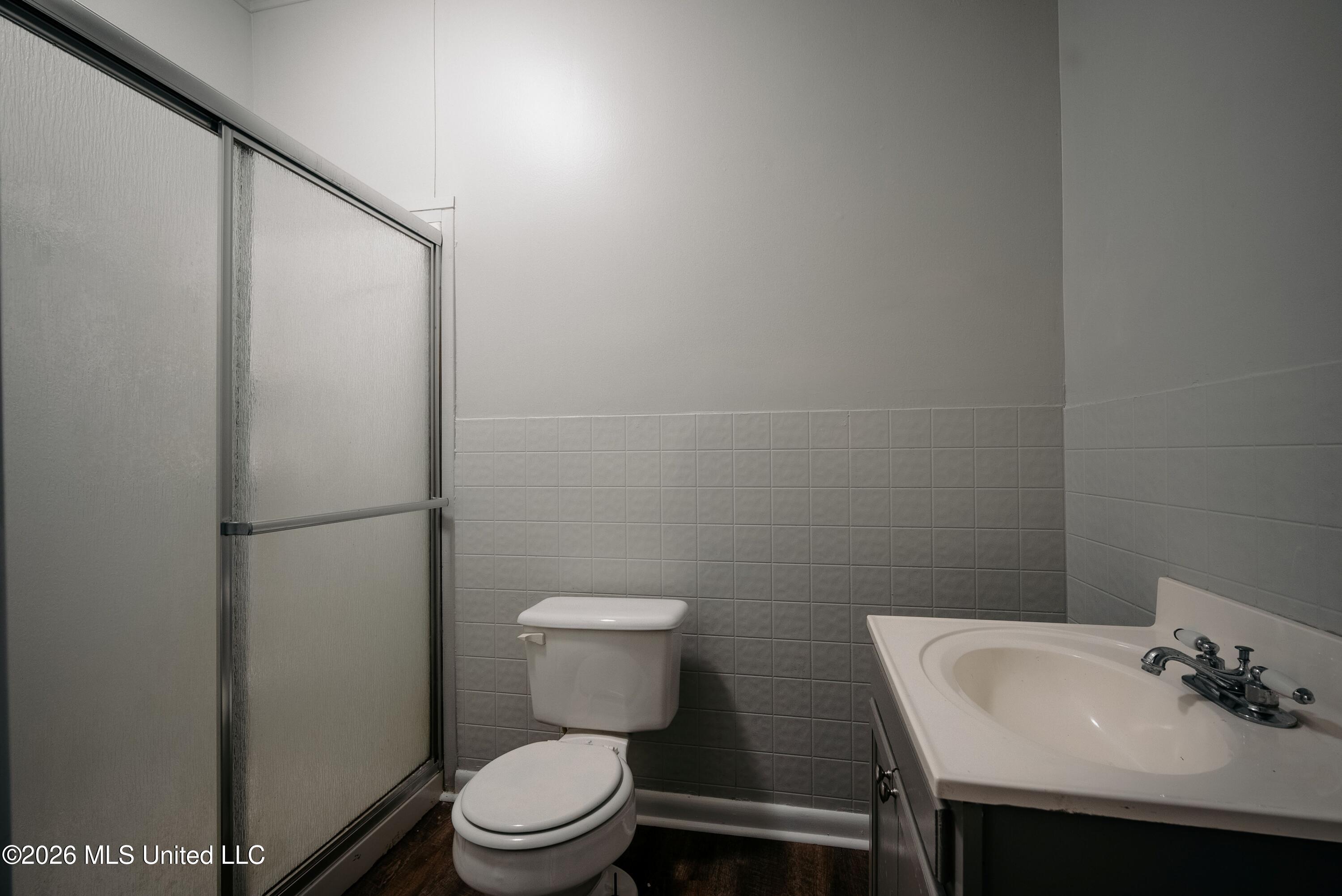 304 Spring Street Property Photo 18