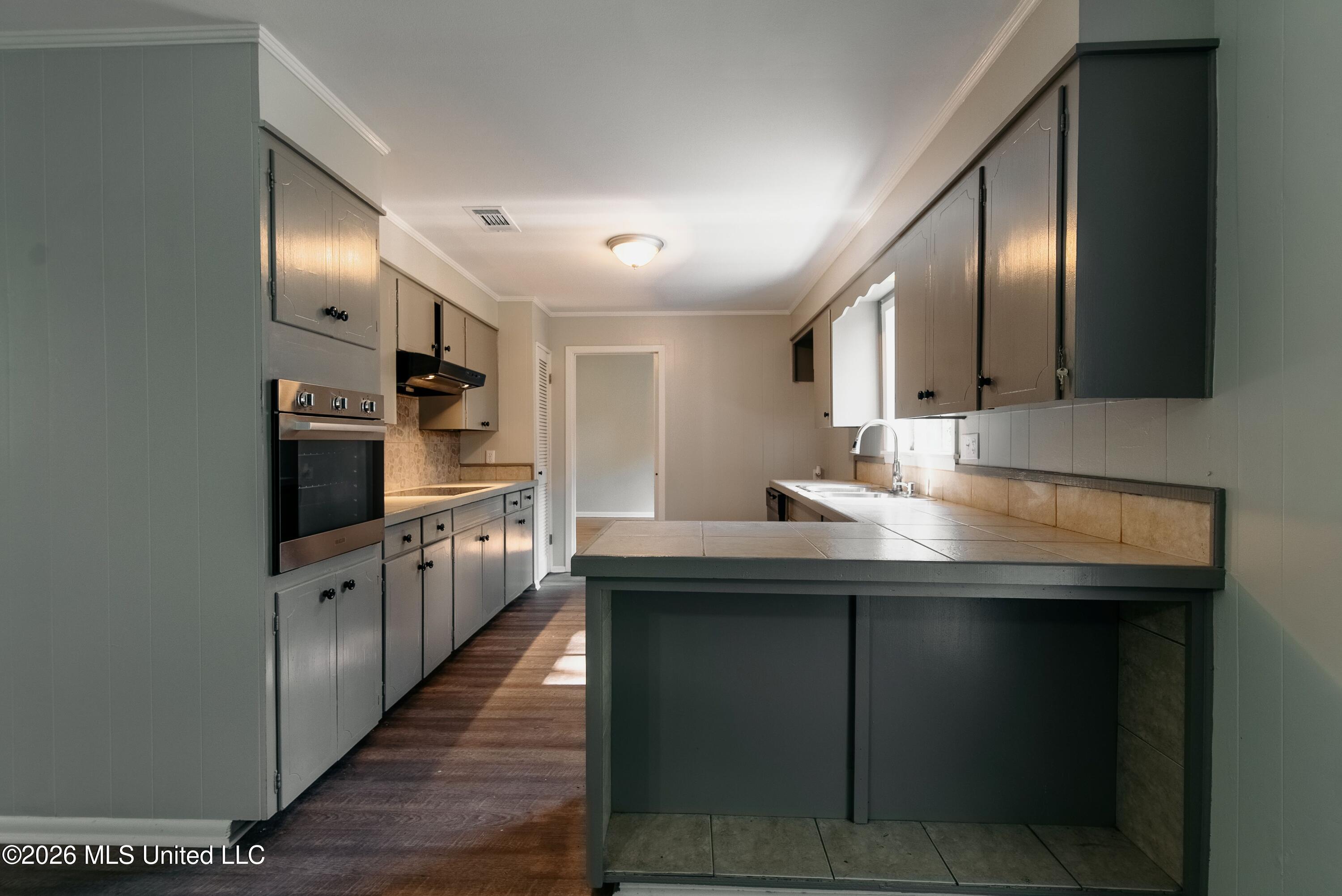 304 Spring Street Property Photo 31