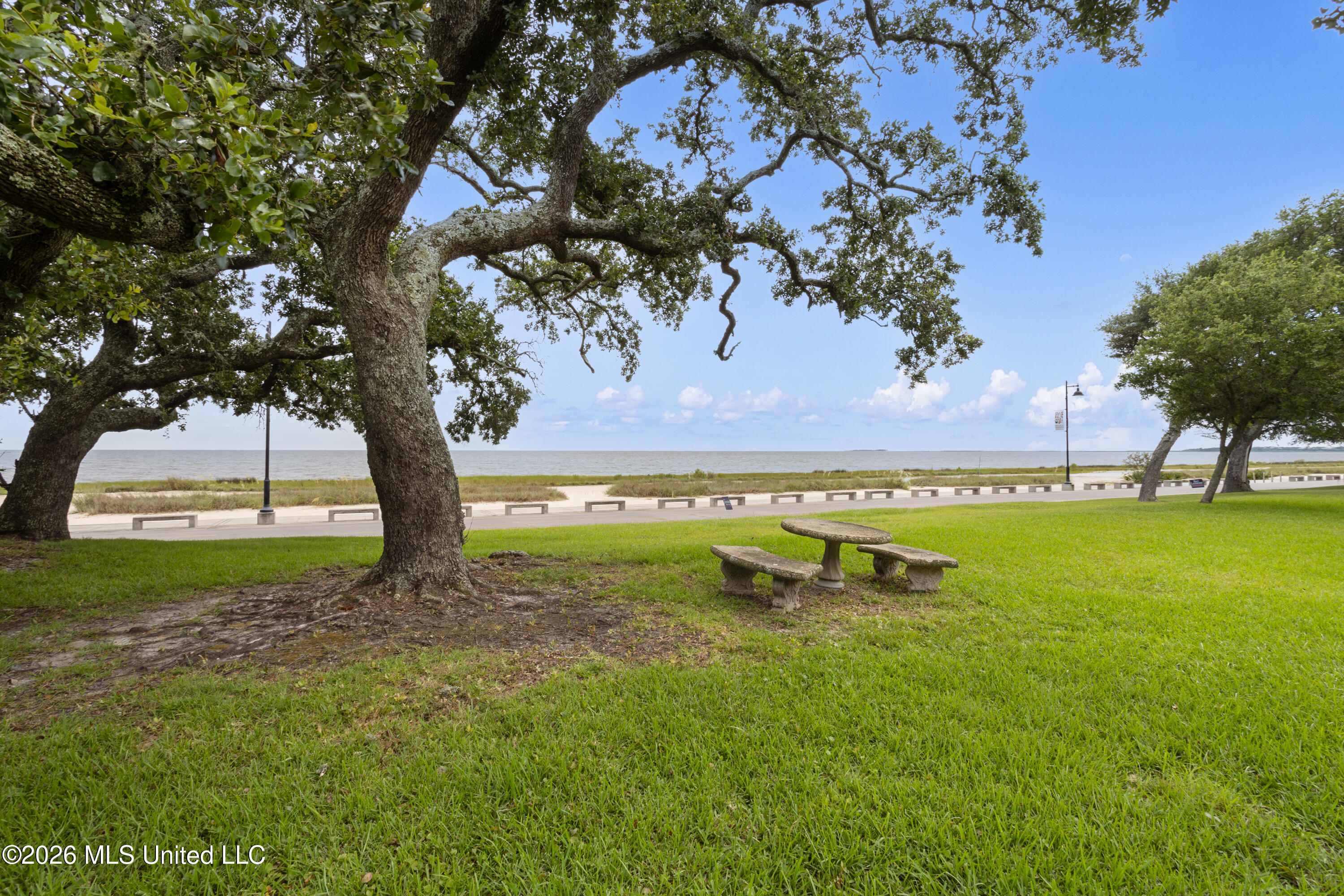 2211 Beach Boulevard Property Photo 3