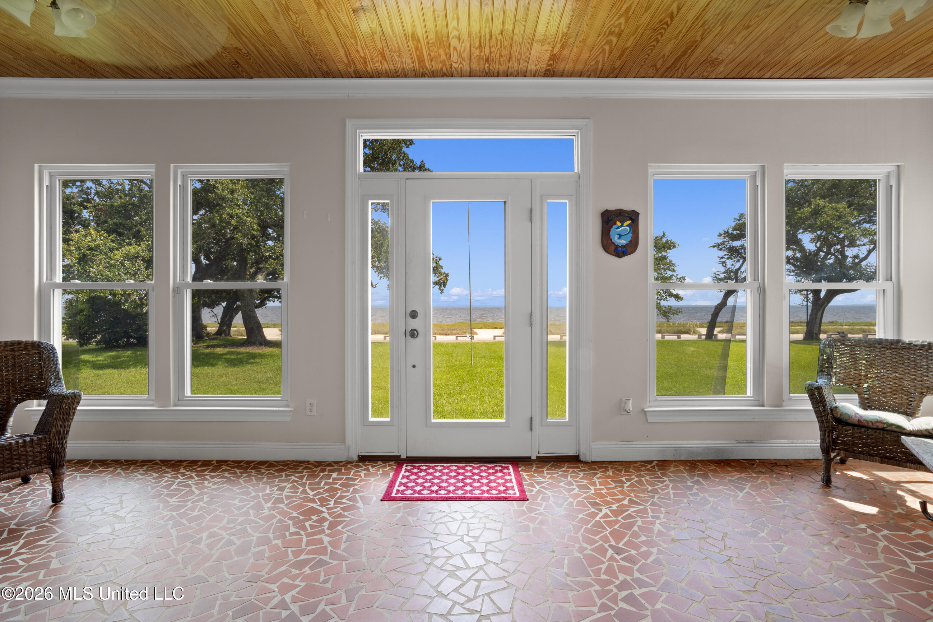 2211 Beach Boulevard Property Photo 6