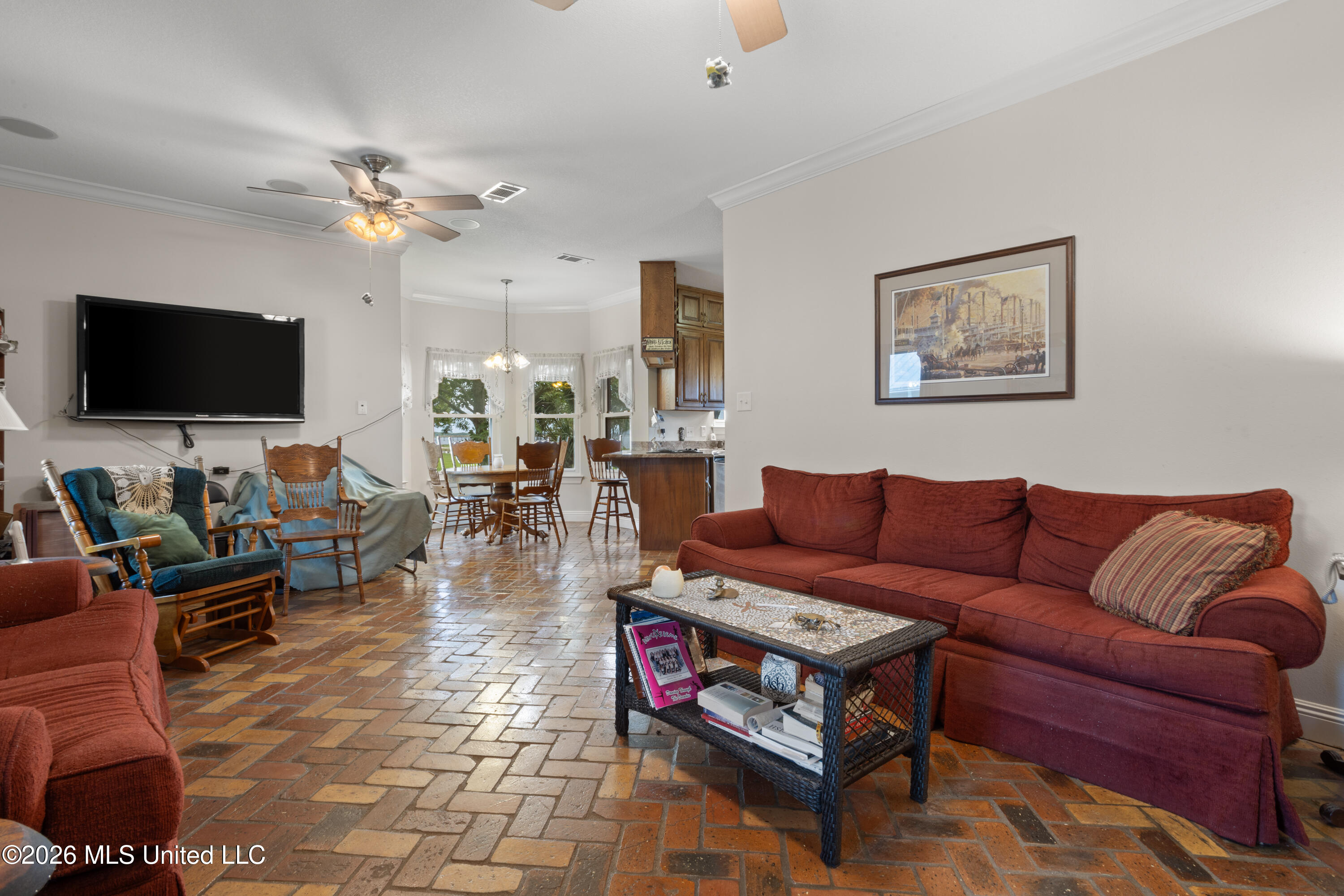 2211 Beach Boulevard Property Photo 13