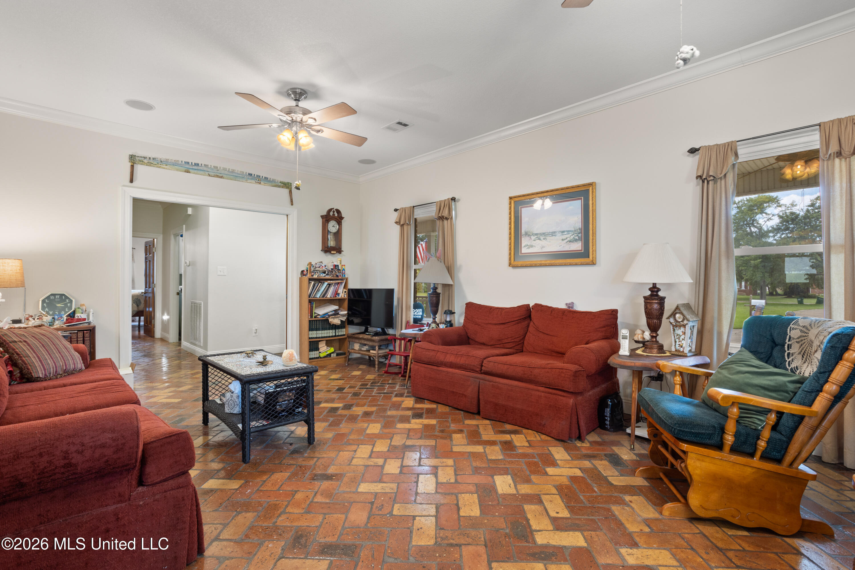2211 Beach Boulevard Property Photo 14