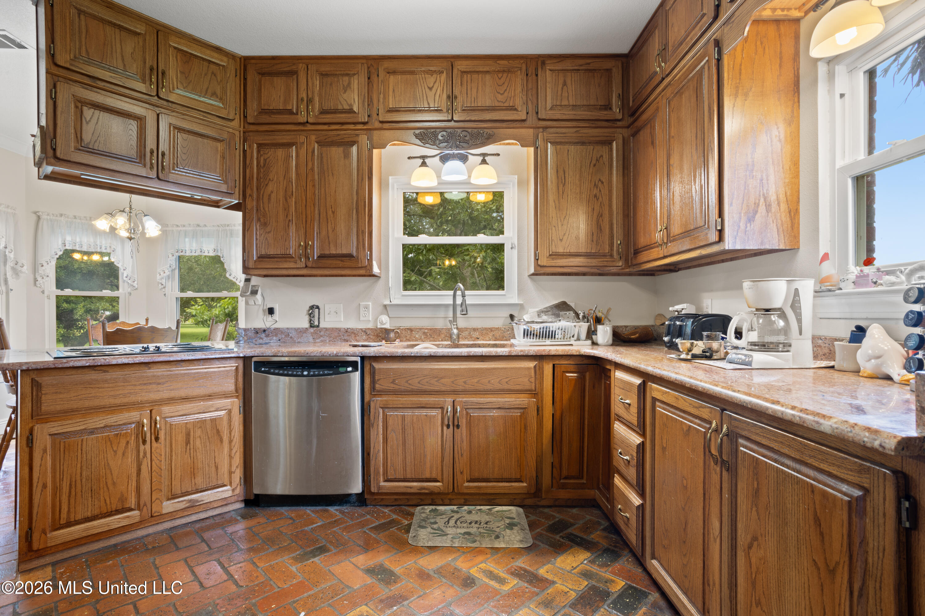 2211 Beach Boulevard Property Photo 21