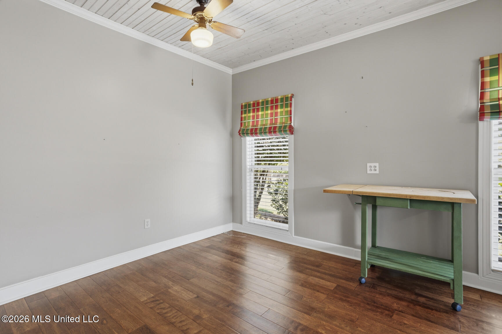 10 Moss Forest Place Property Photo 14