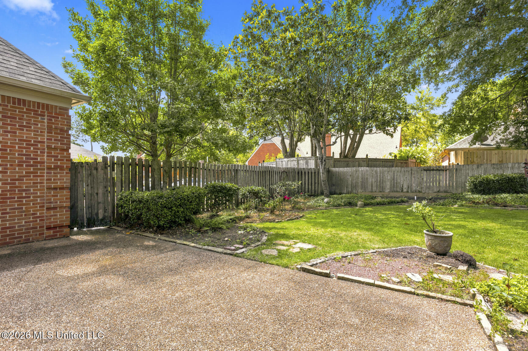 10 Moss Forest Place Property Photo 34