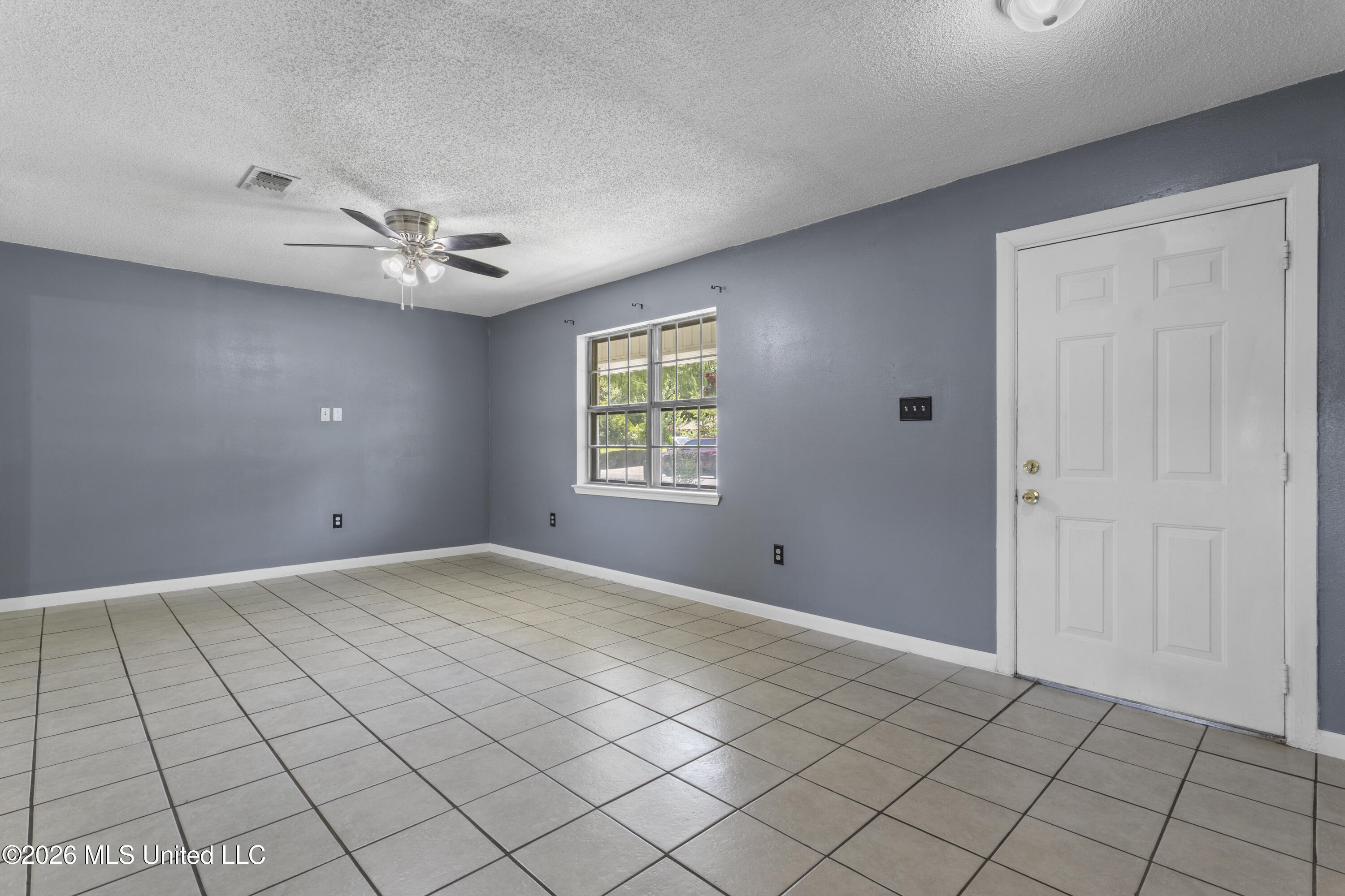 57 Opal Cove Property Photo 4