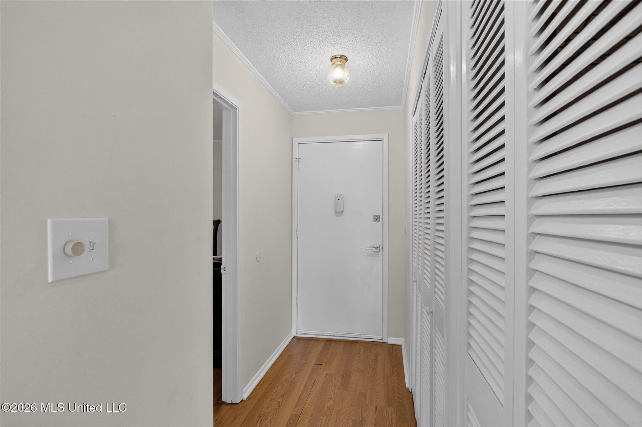 134 Lakeside Villla Property Photo 2