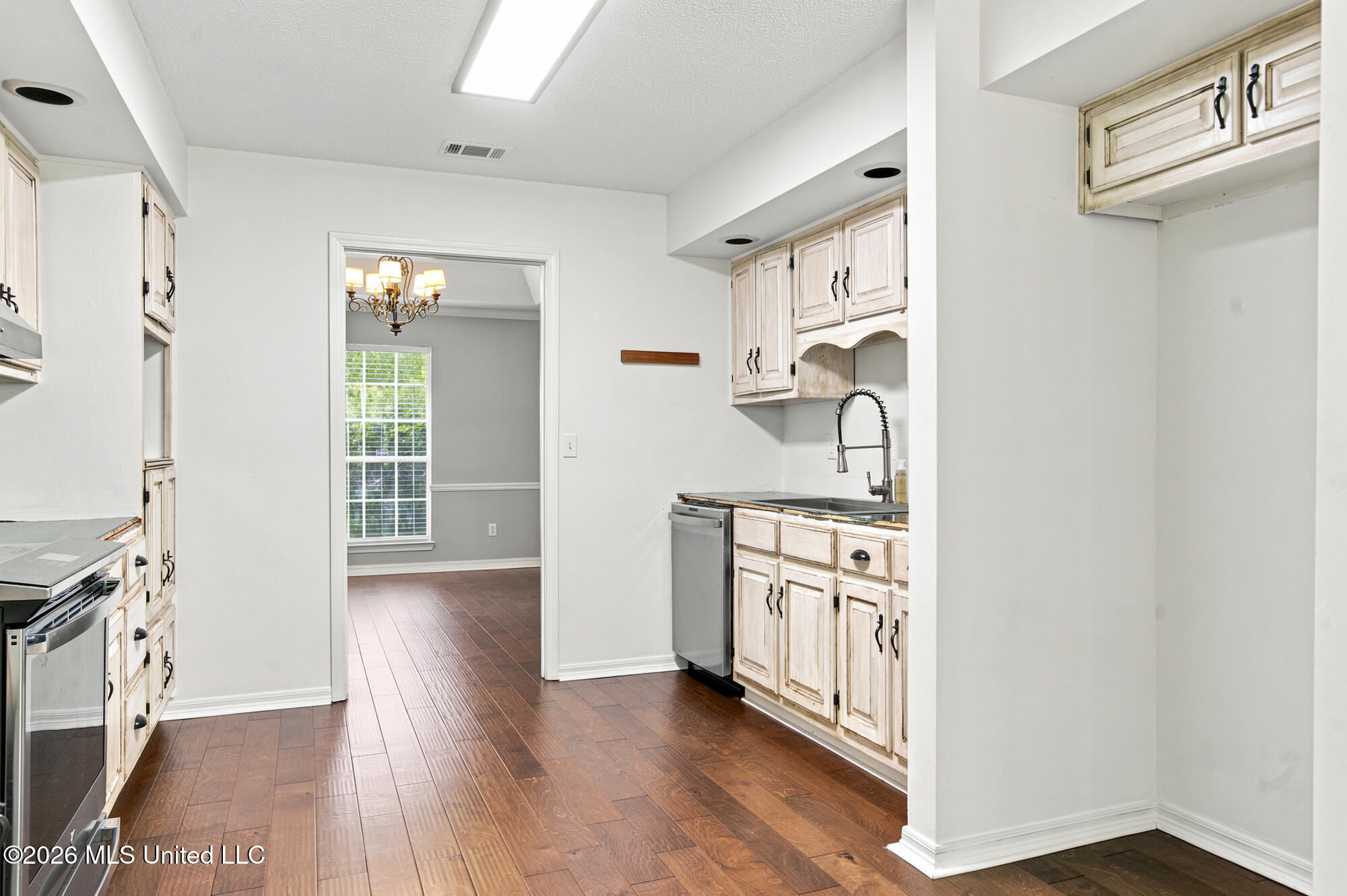 1314 Mill Circle Property Photo 14