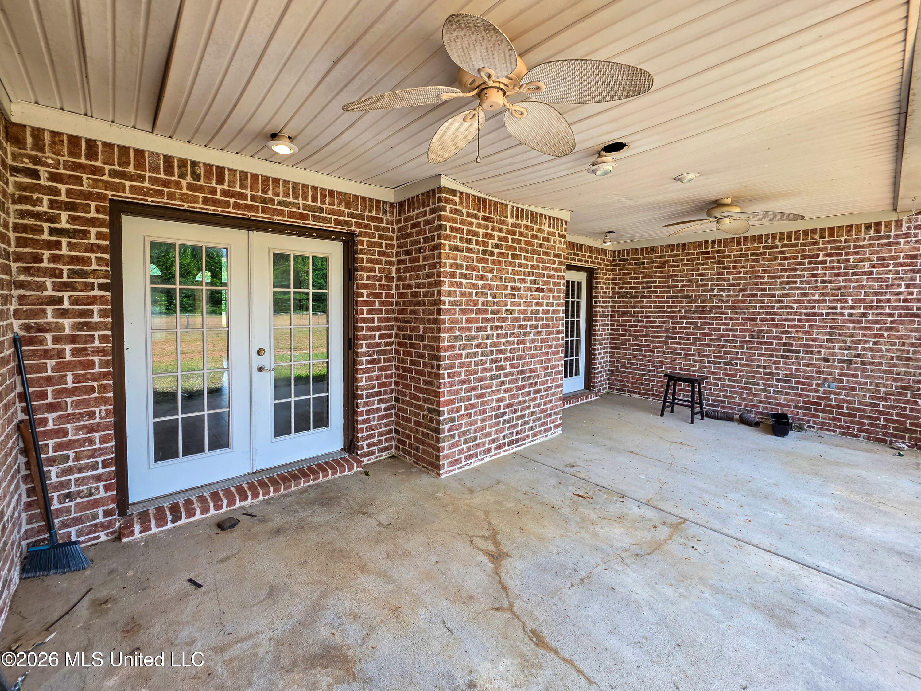 537 Golden Pond Drive Property Photo 38