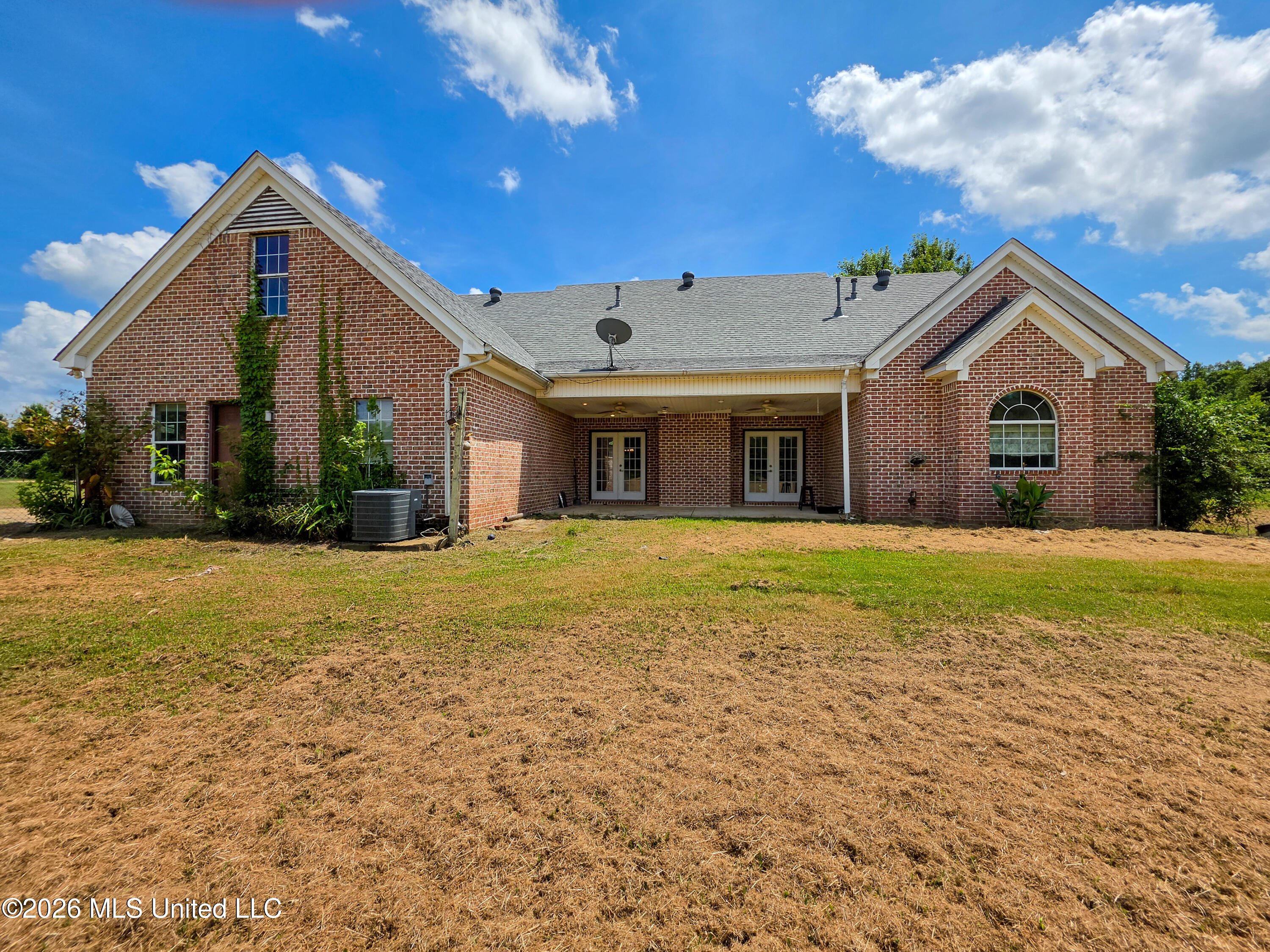 537 Golden Pond Drive Property Photo 40