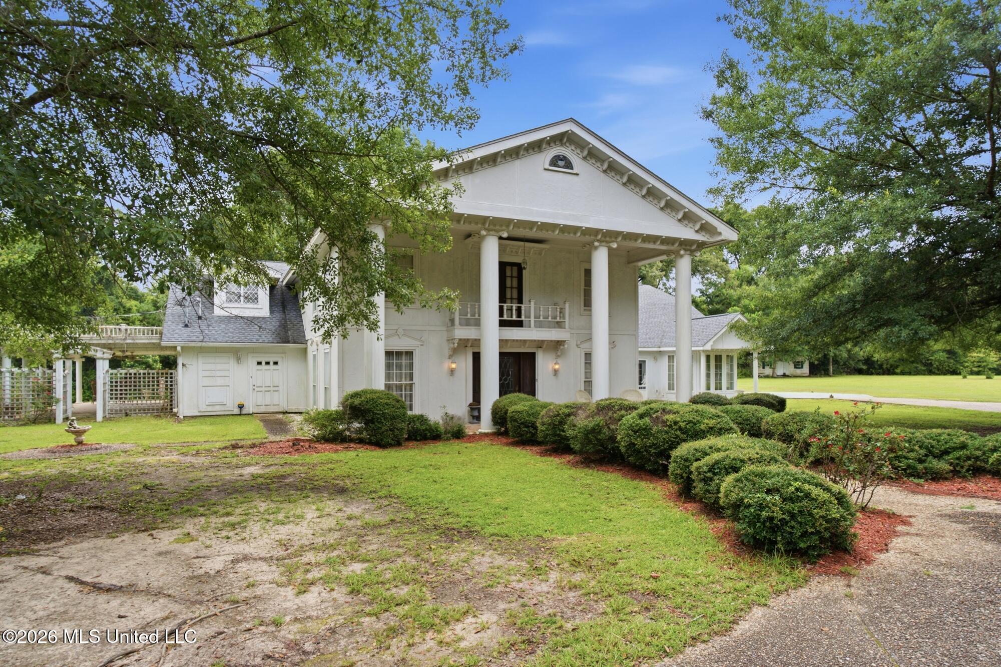 84 Lynn Ray Road Property Photo 5