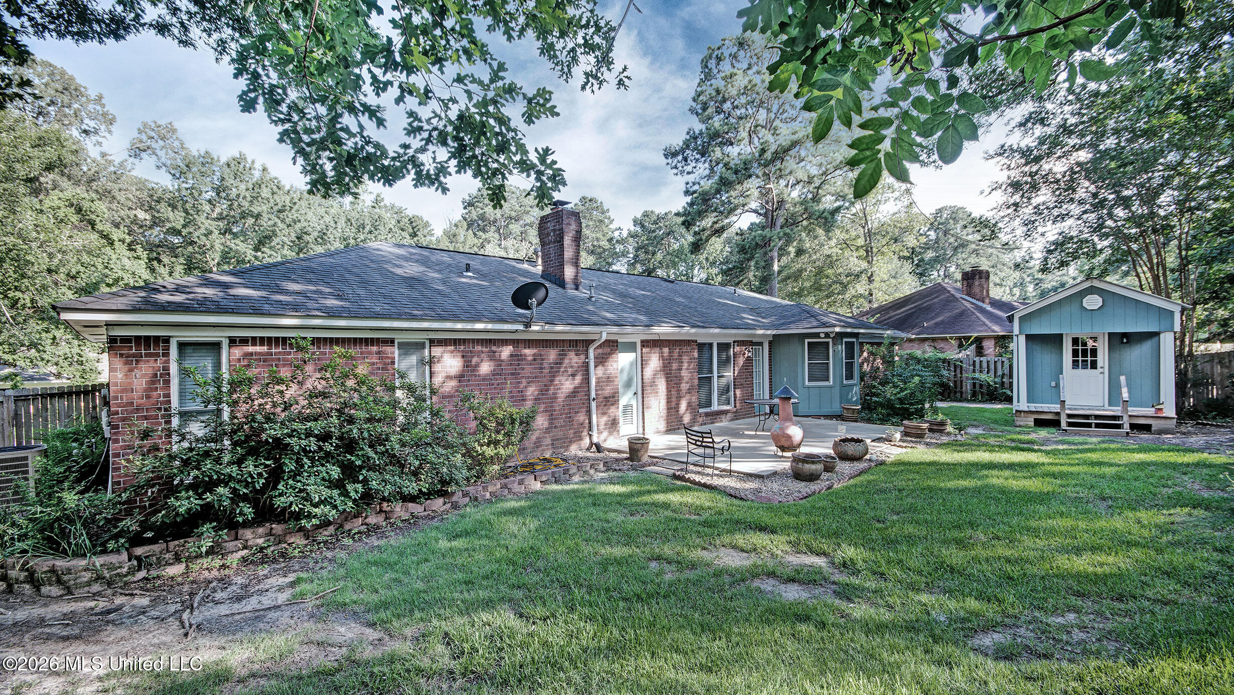 708 Benwick Drive Property Photo 9