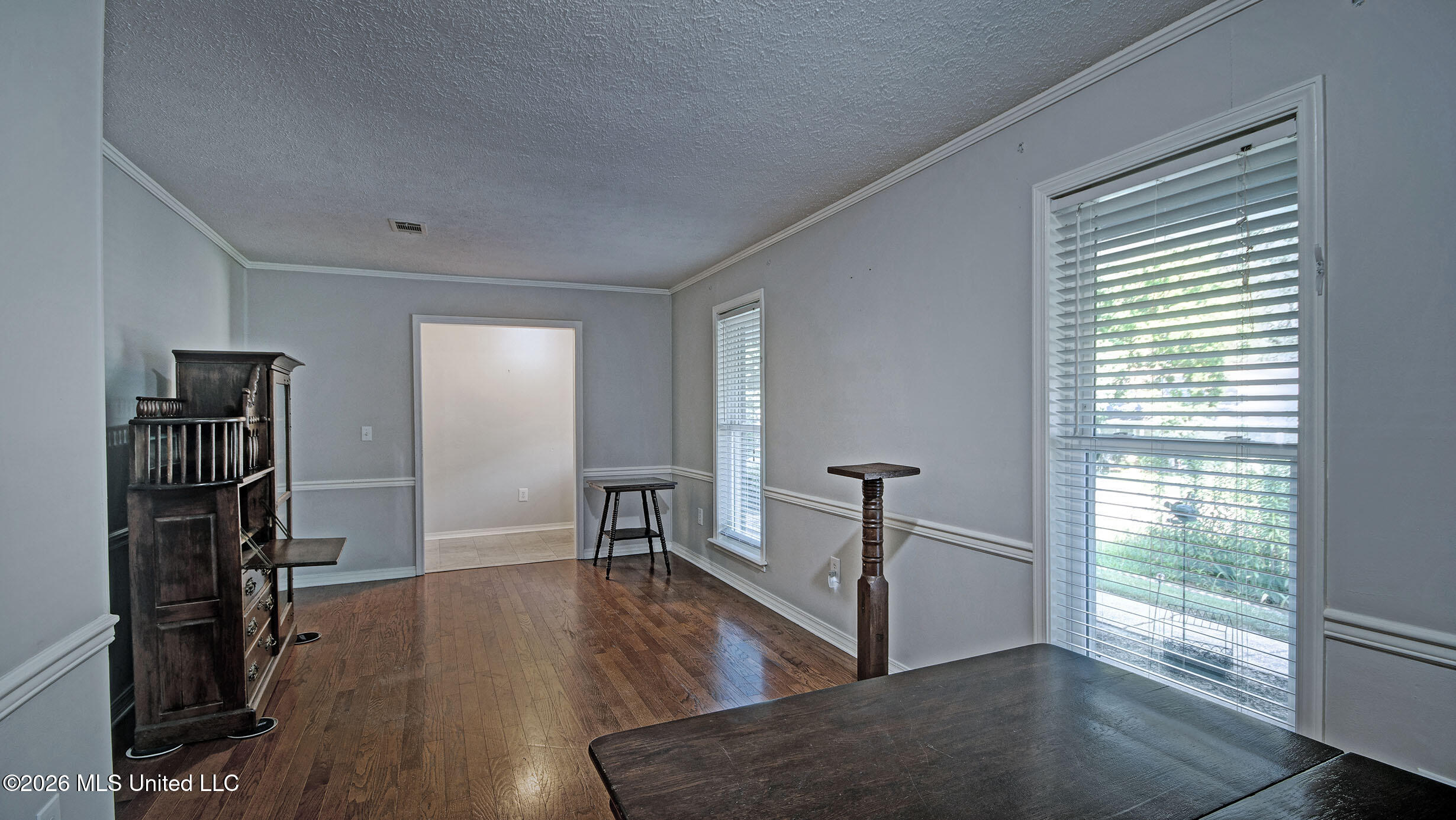 708 Benwick Drive Property Photo 16