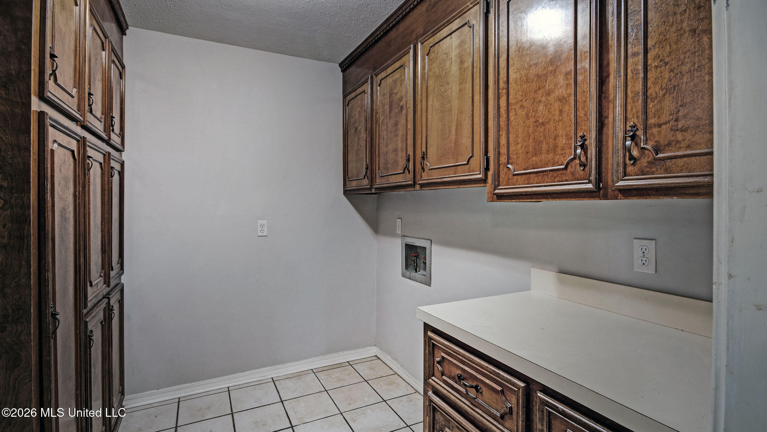 708 Benwick Drive Property Photo 19
