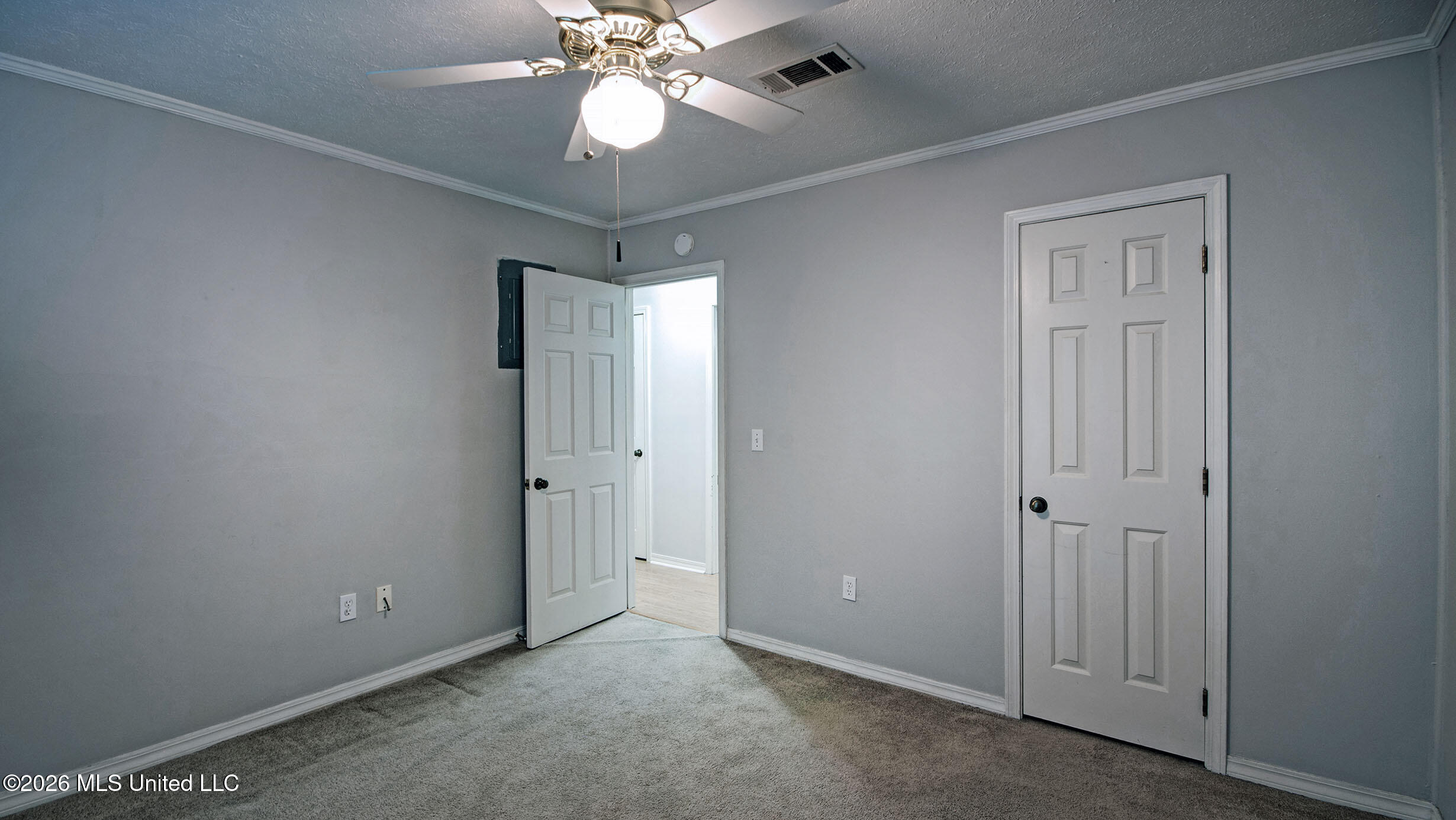 708 Benwick Drive Property Photo 29