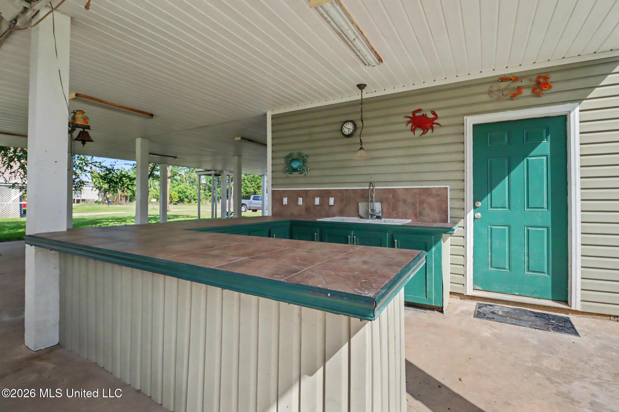 6215 Shawnee Street Property Photo 25