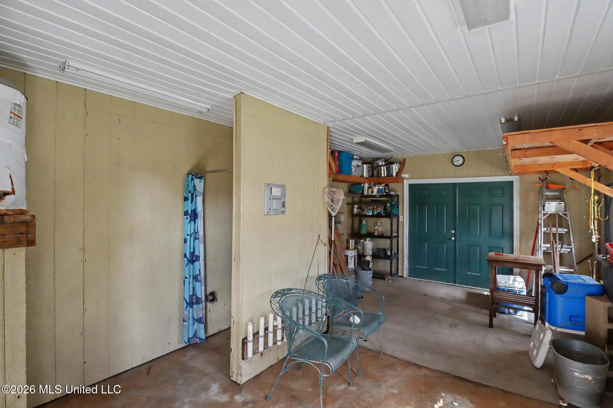 6215 Shawnee Street Property Photo 26