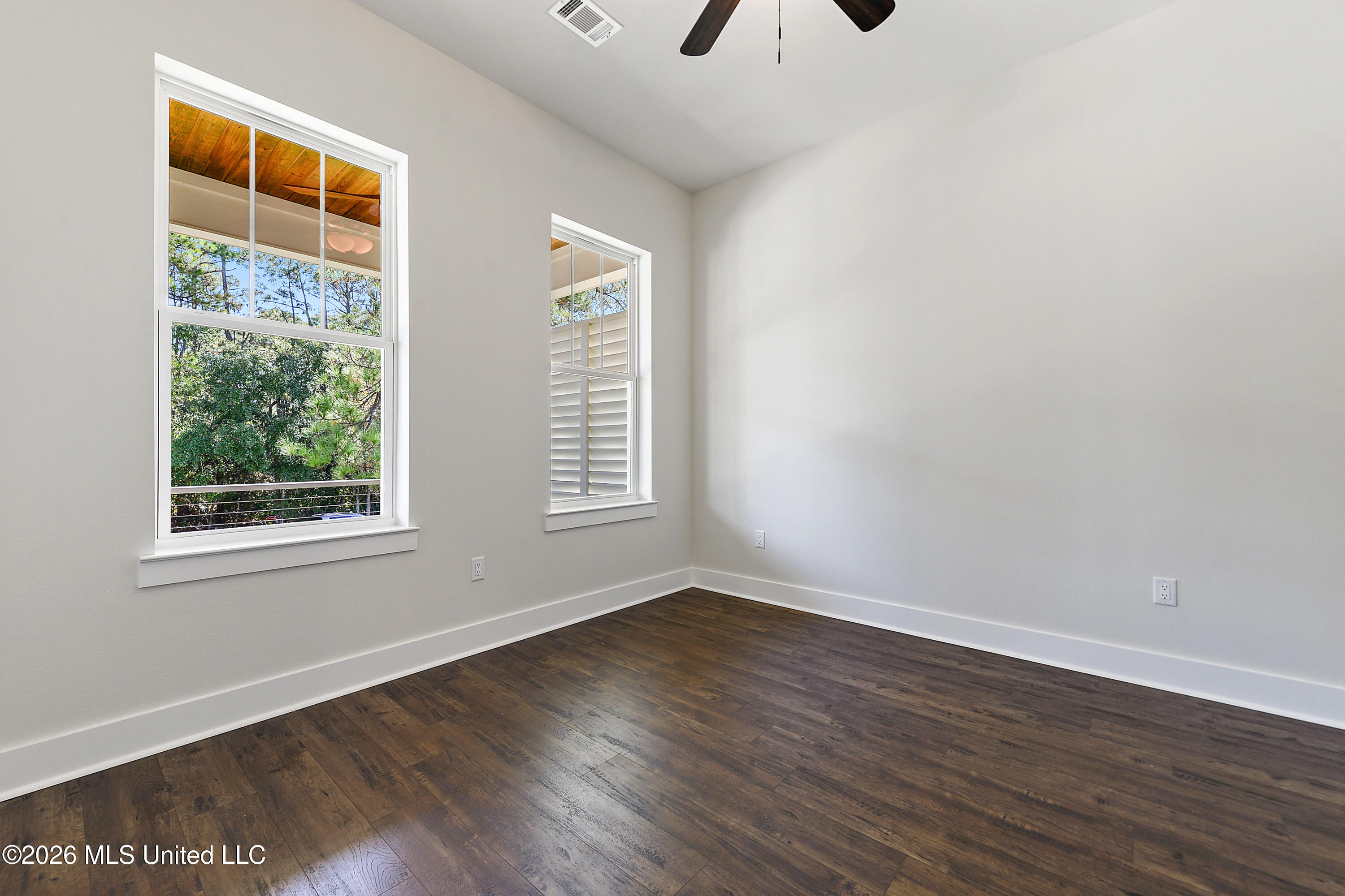133 Fernwood Drive Property Photo 33