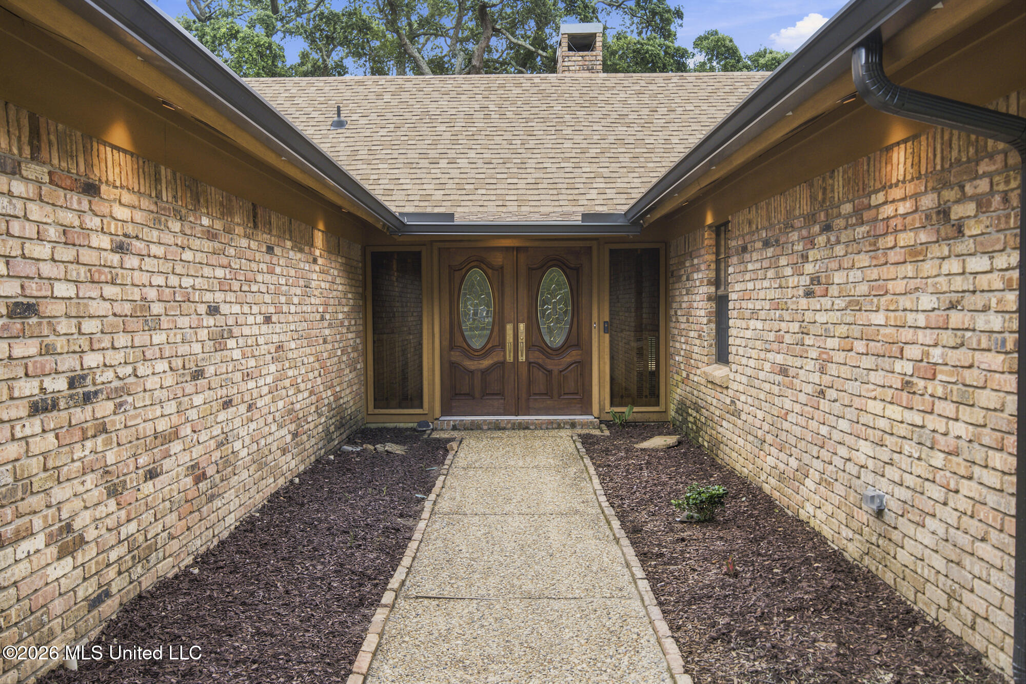 326 Fairview Drive Property Photo 5