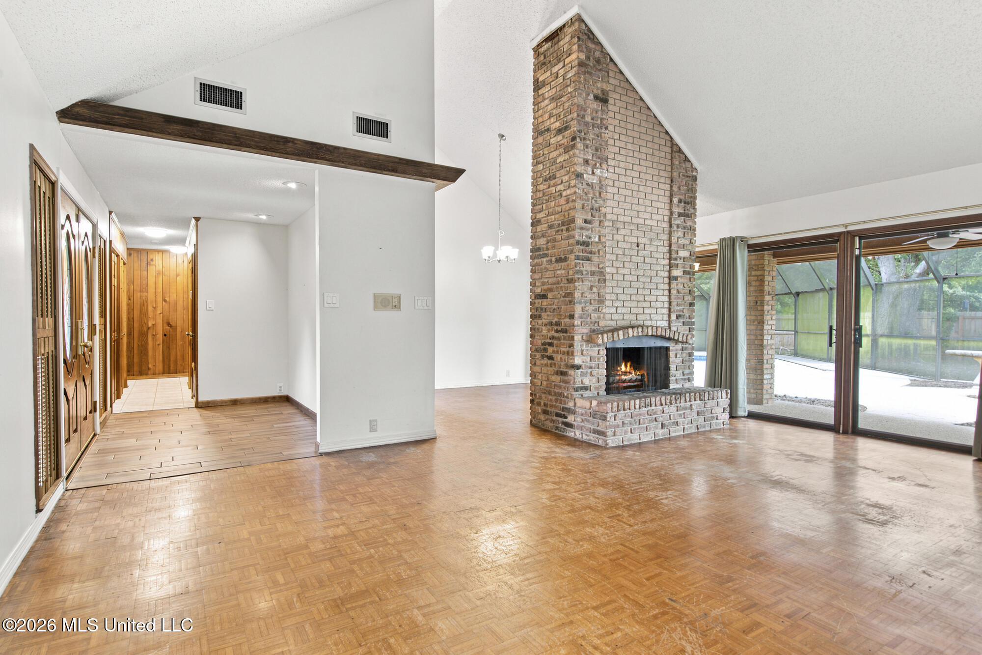 326 Fairview Drive Property Photo 6