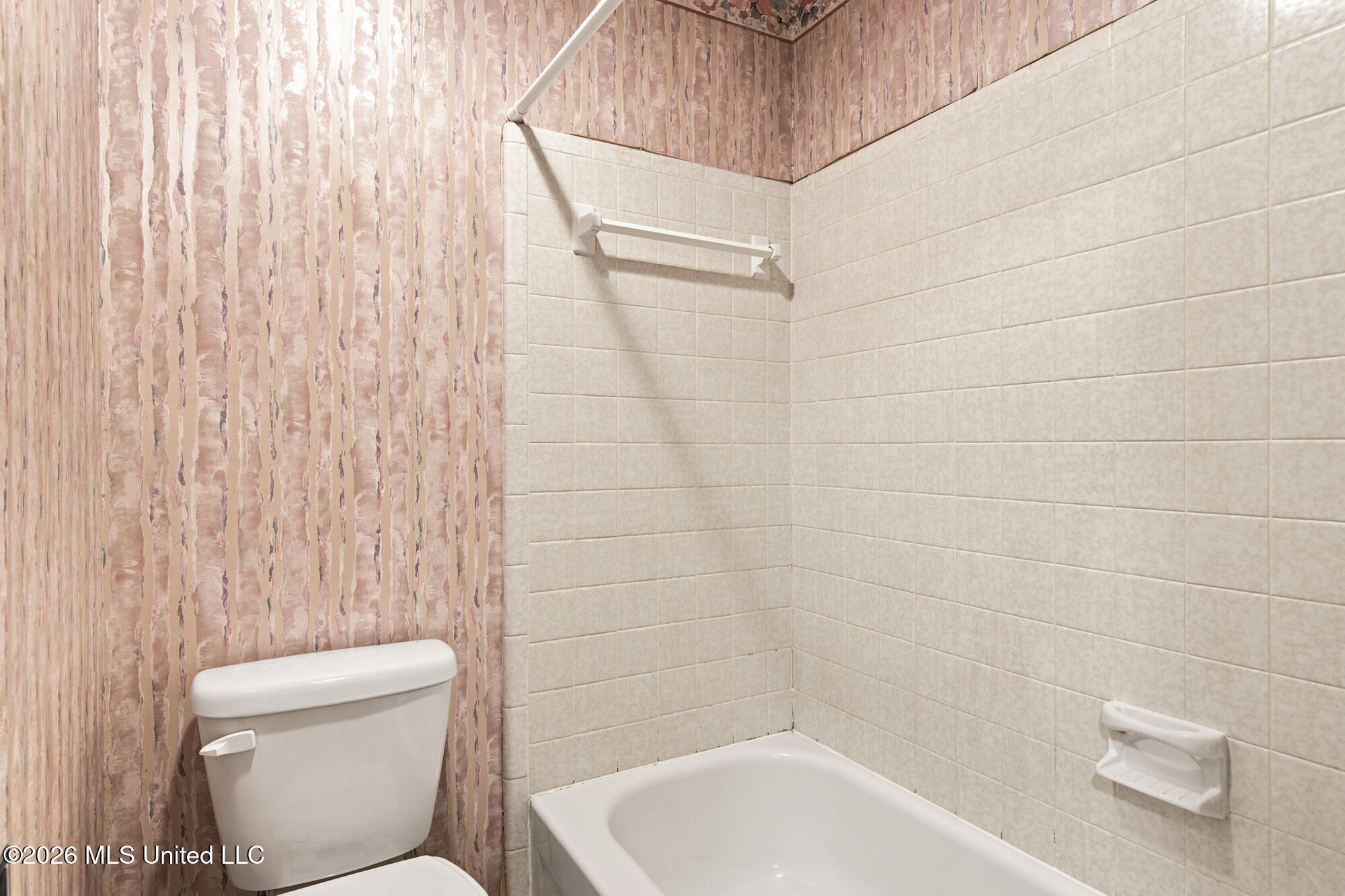 326 Fairview Drive Property Photo 22