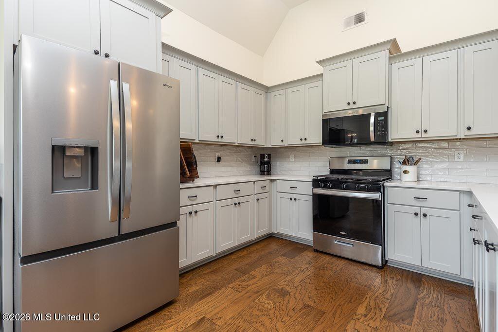 7620 Crosswinds Boulevard Property Photo 11