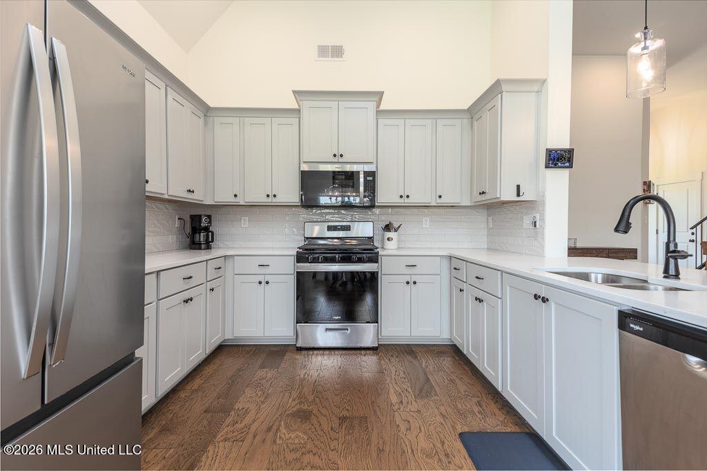 7620 Crosswinds Boulevard Property Photo 12