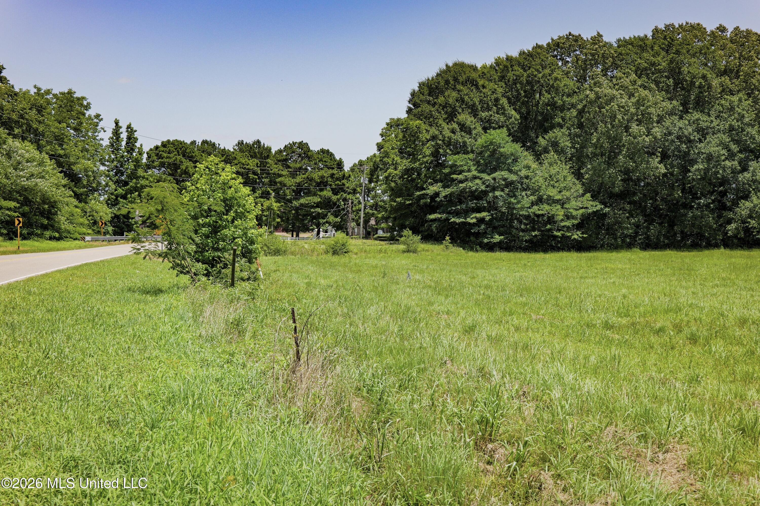Center Hill Road Property Photo 7