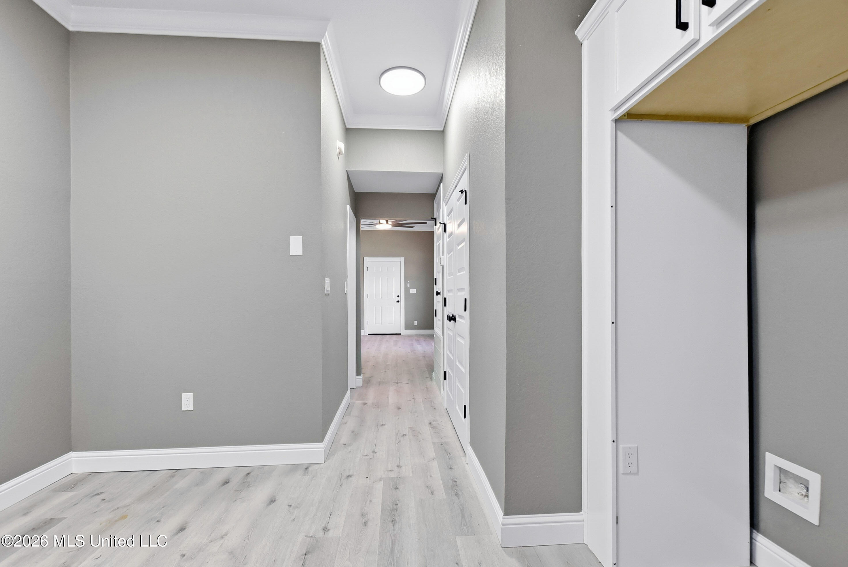 411 Henry Avenue Property Photo 9
