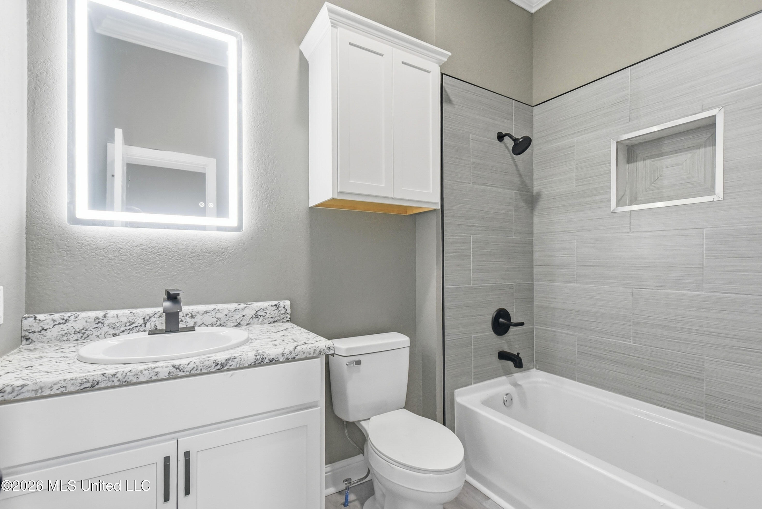 411 Henry Avenue Property Photo 13