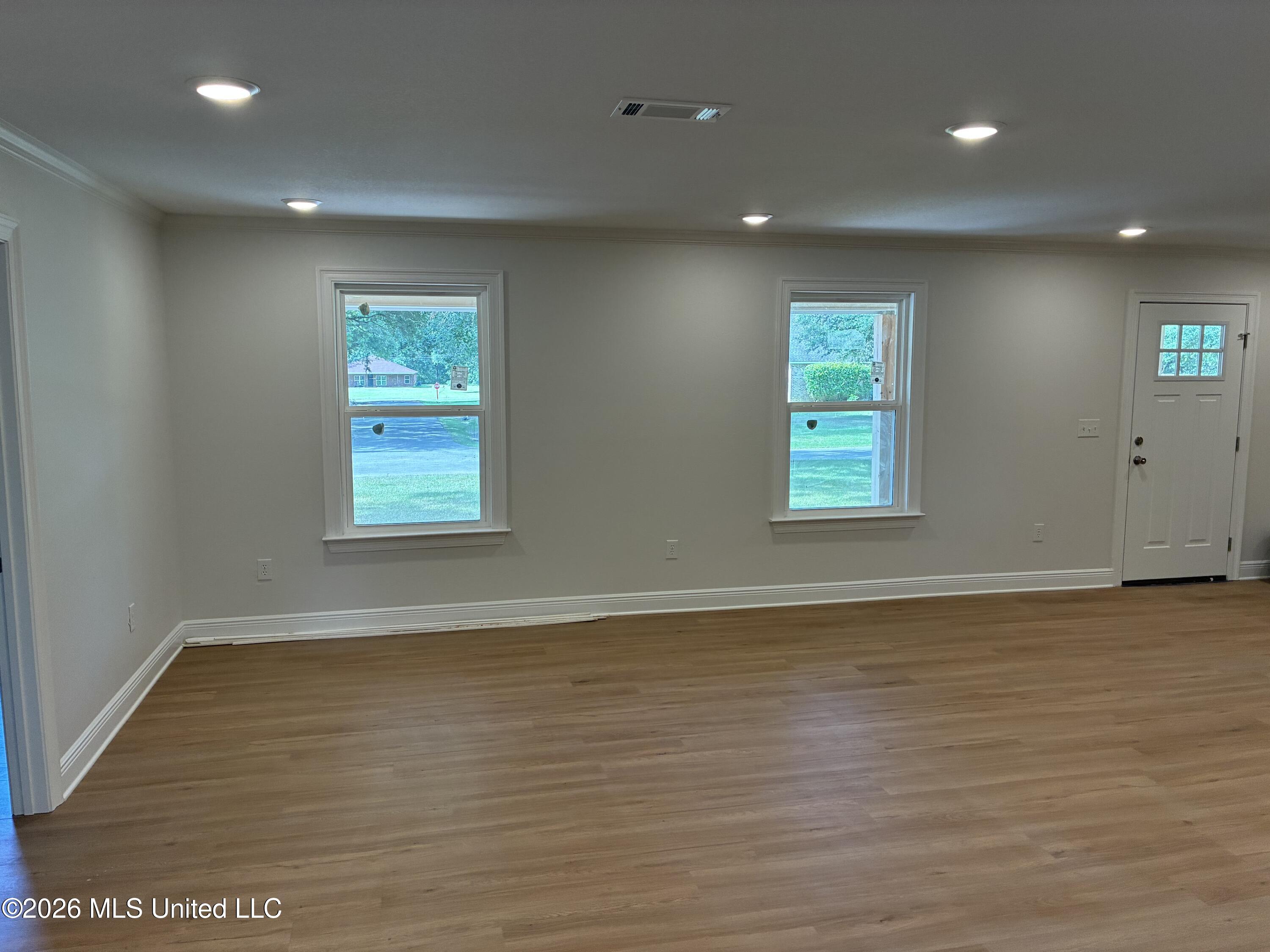 12908 Dixie Hill Drive Property Photo 13