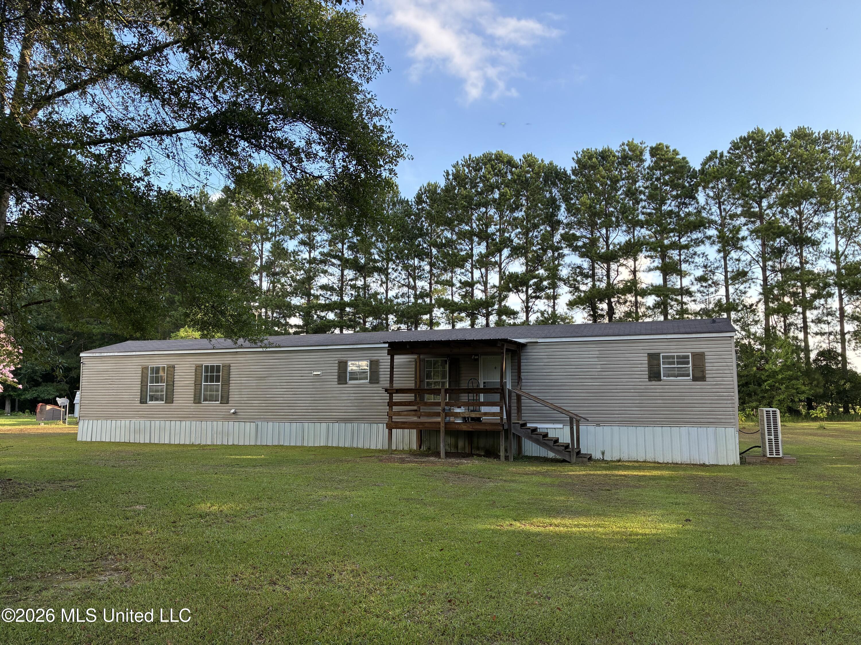 6601 Skeeter Branch Road Property Photo 1