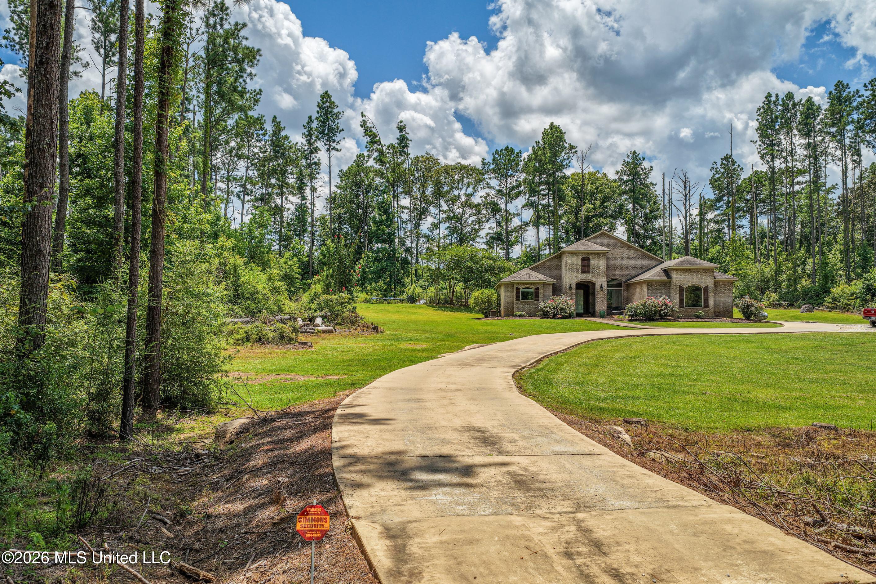 6926 Moak Road Property Photo 2