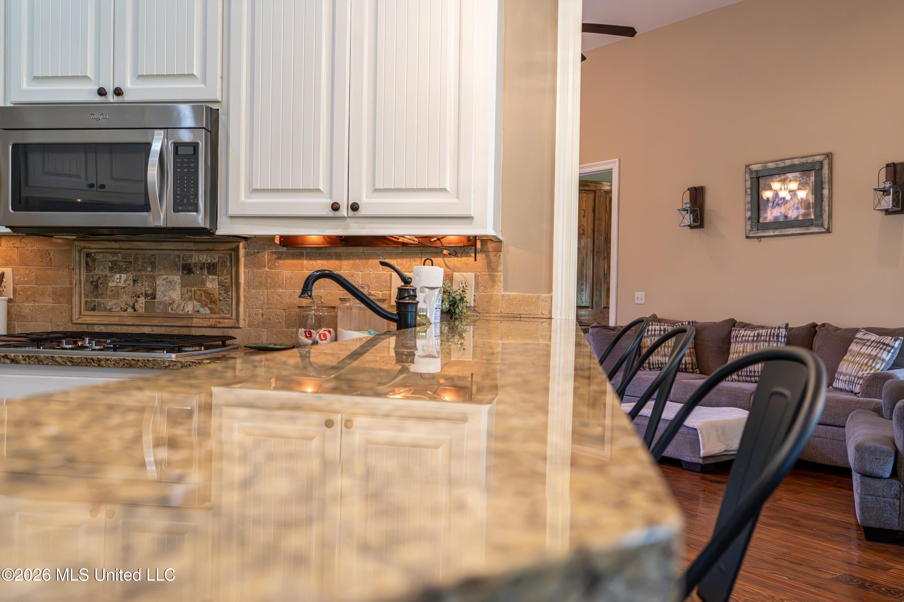 6926 Moak Road Property Photo 10