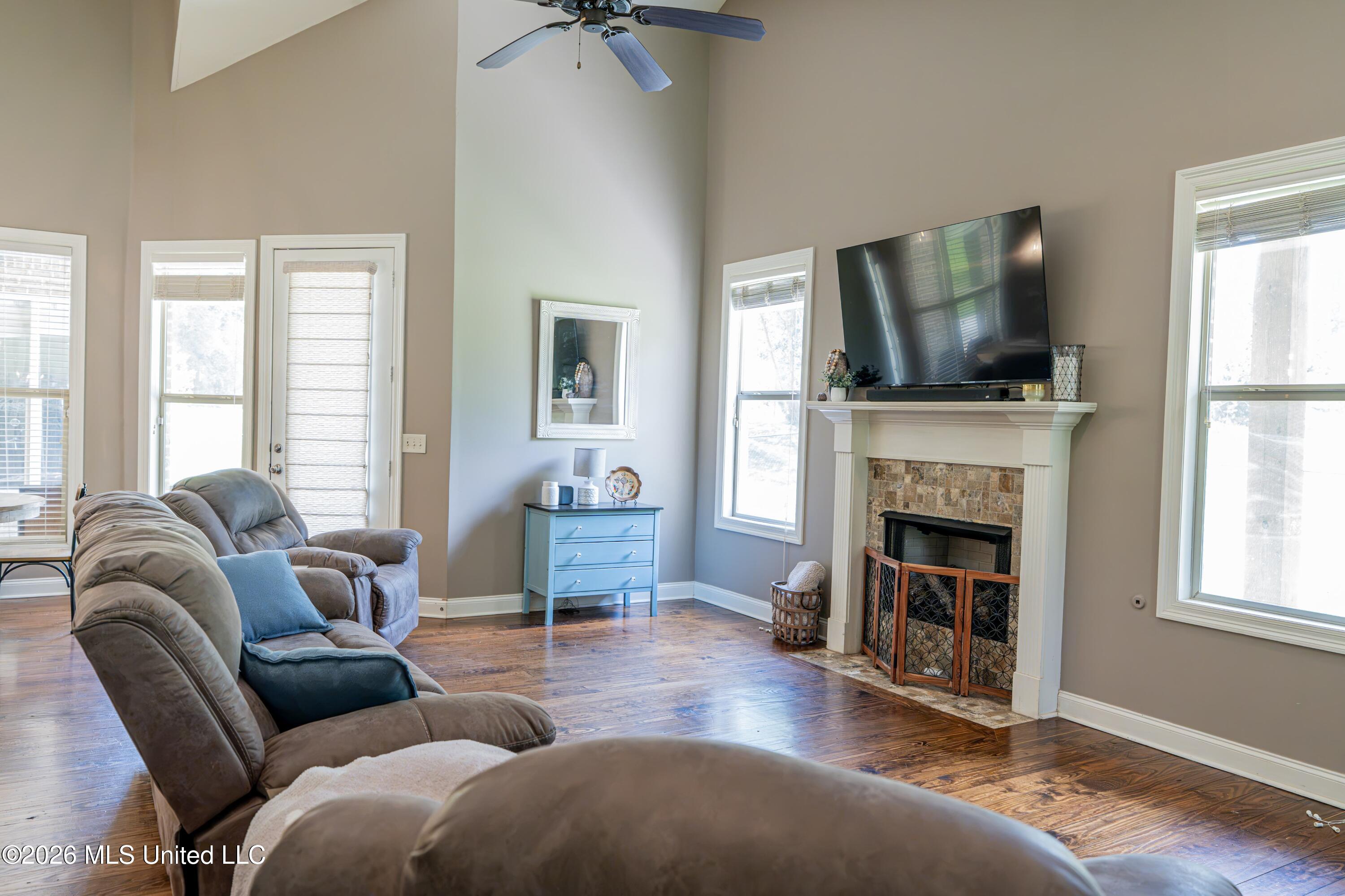 6926 Moak Road Property Photo 15