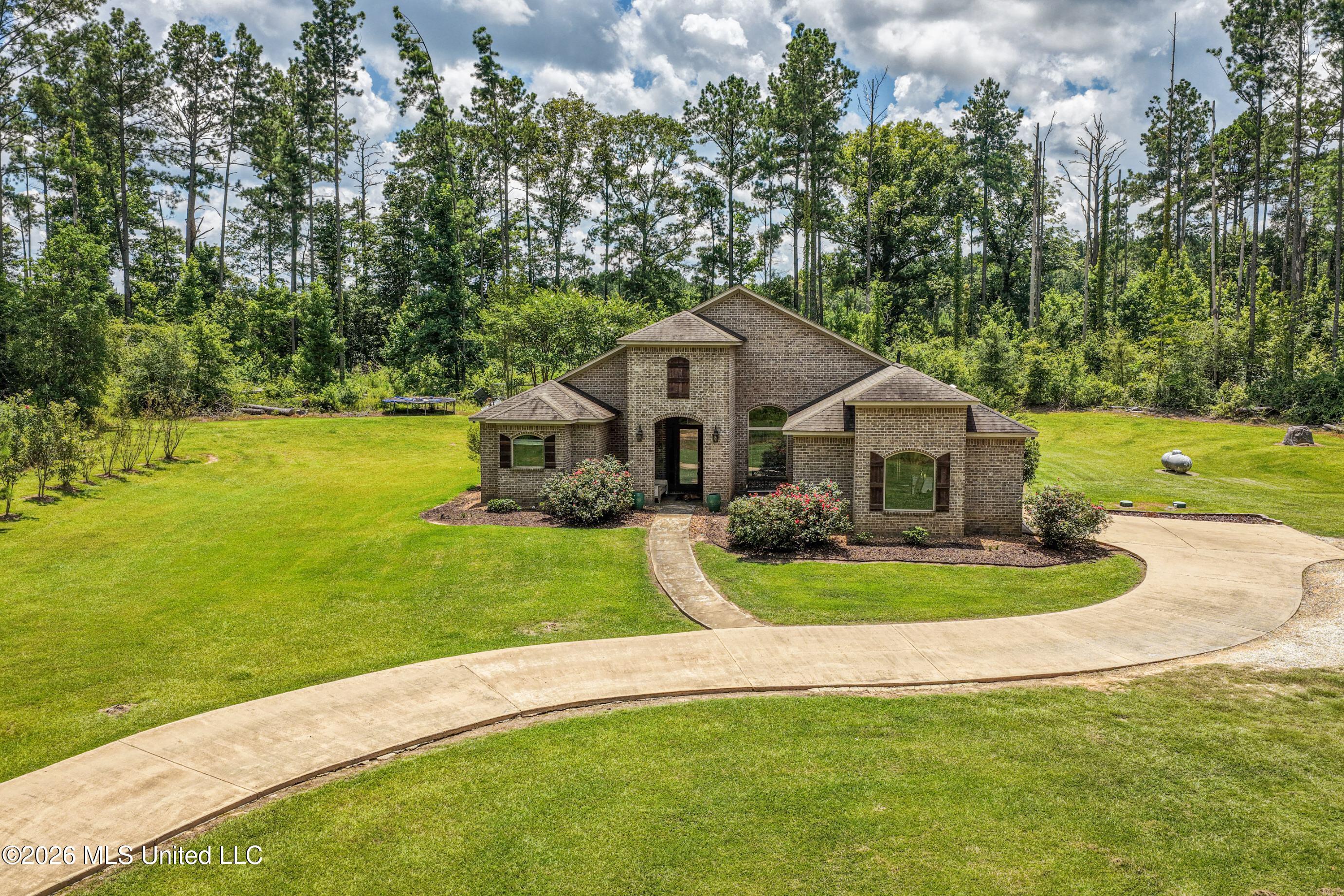 6926 Moak Road Property Photo 1