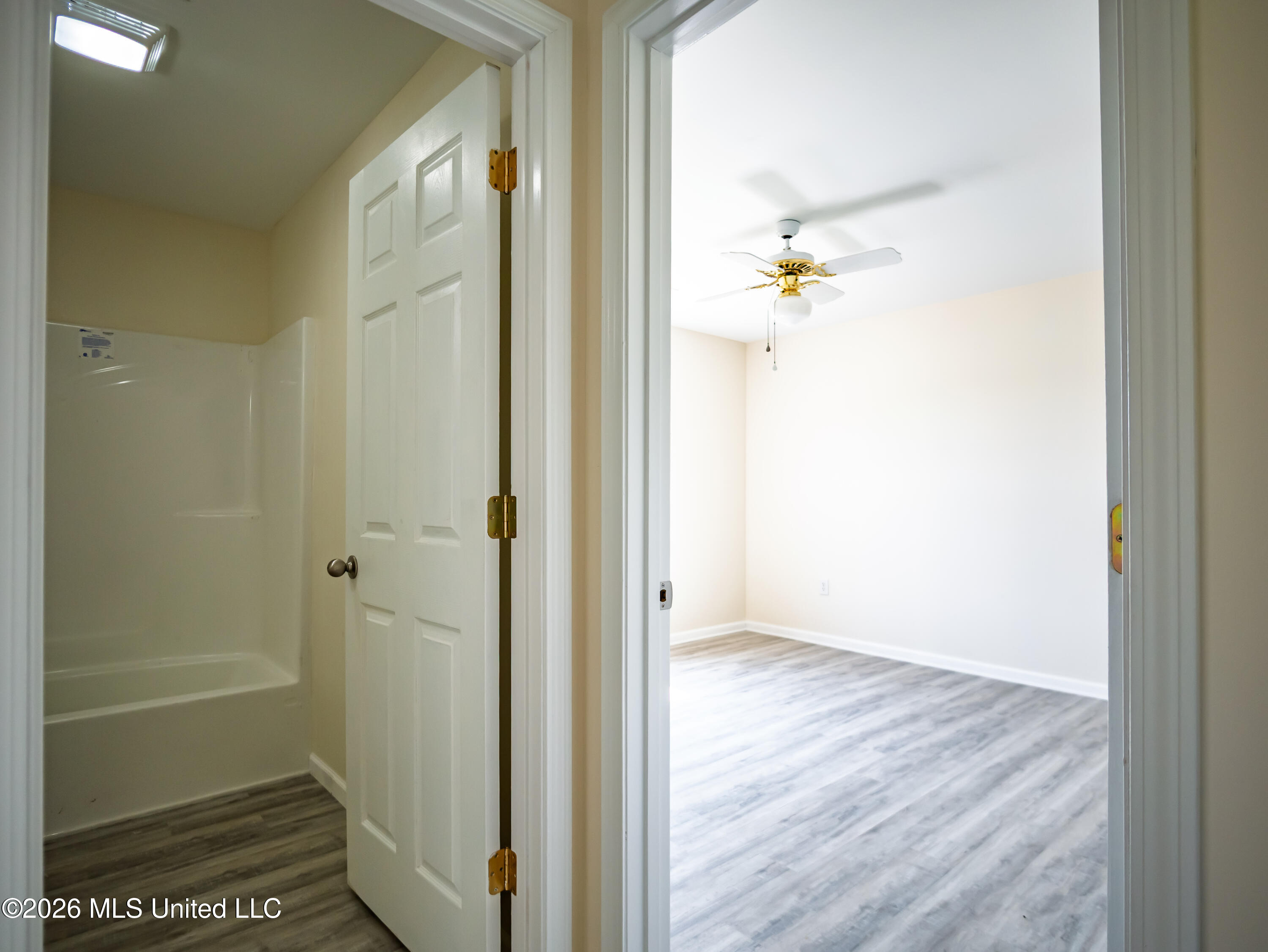 71b Parker Road Property Photo 5