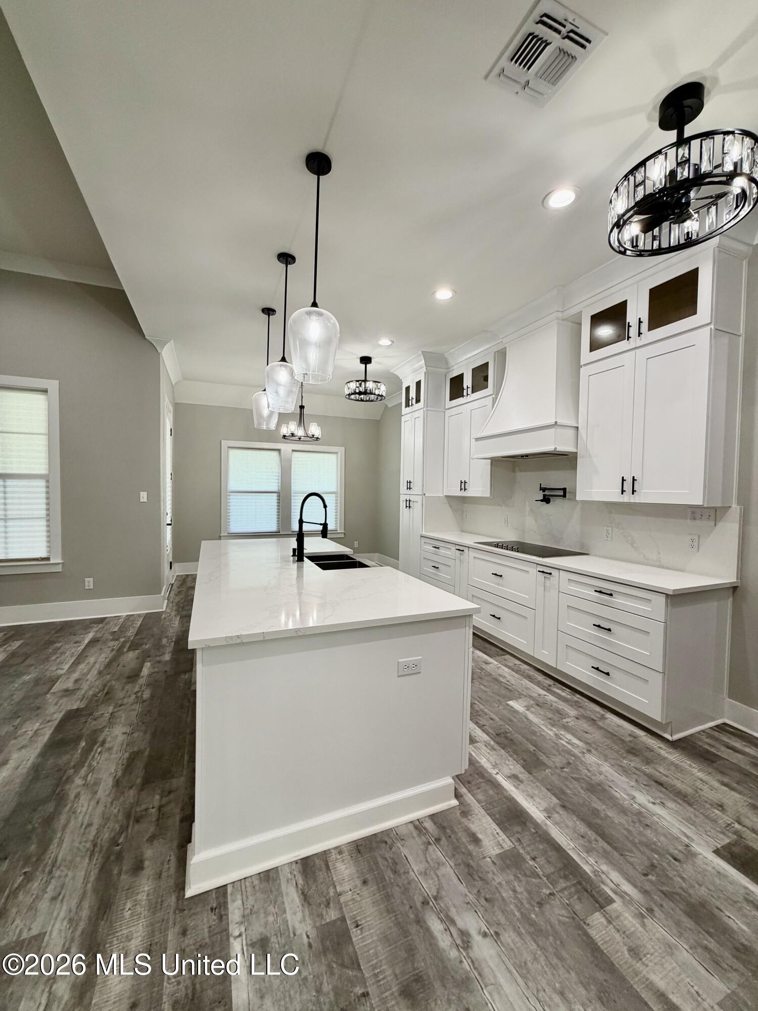 509 Pemberton Place Property Photo 8