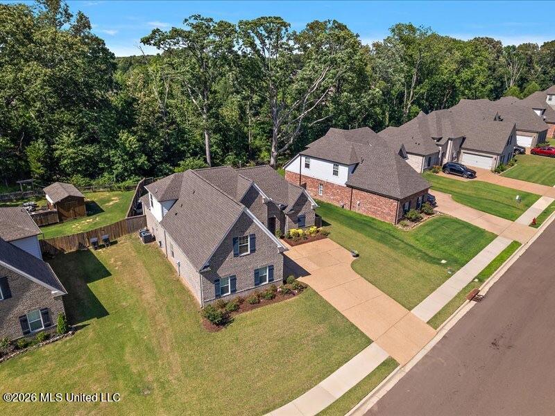 722 Dudley Drive Property Photo 3
