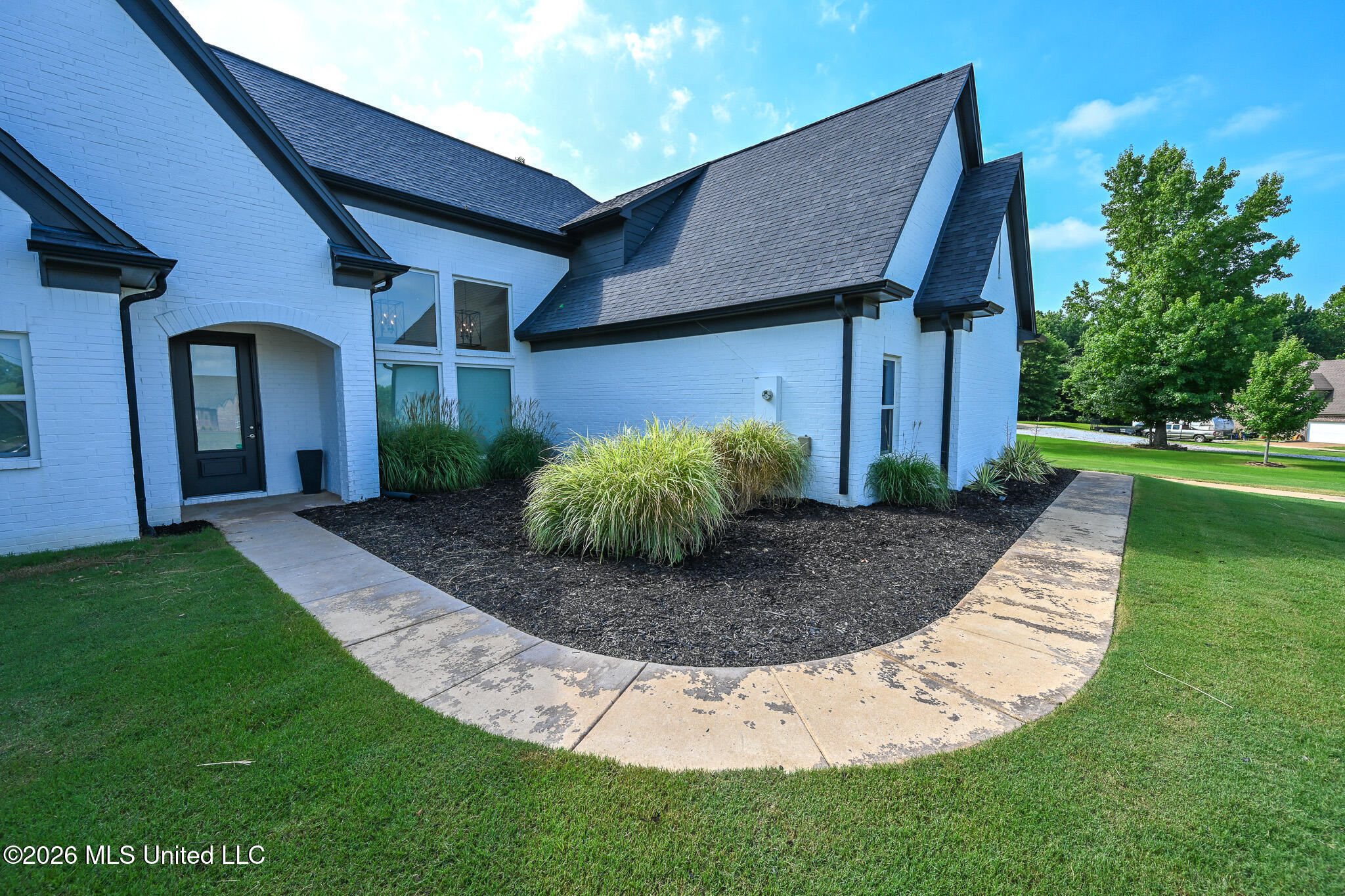 730 Moore Loop Property Photo 7