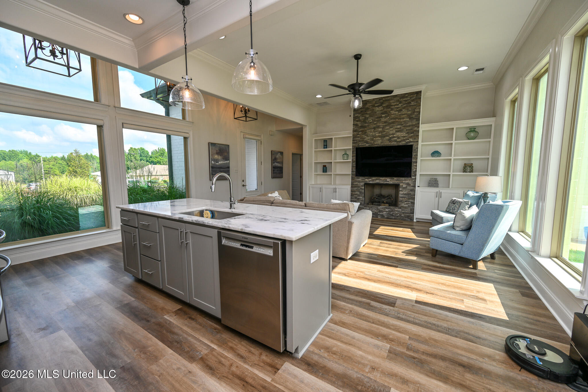 730 Moore Loop Property Photo 9