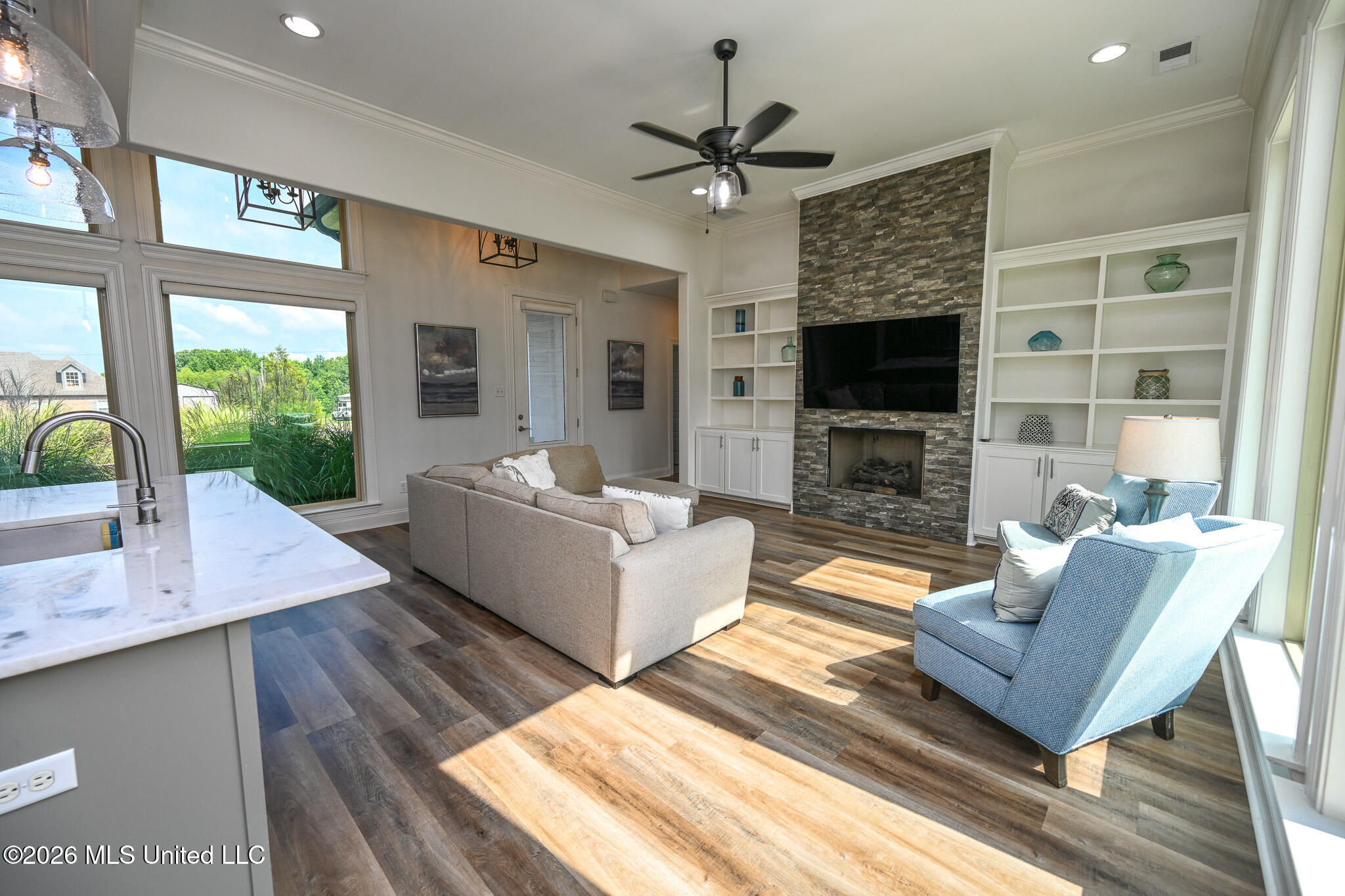 730 Moore Loop Property Photo 10