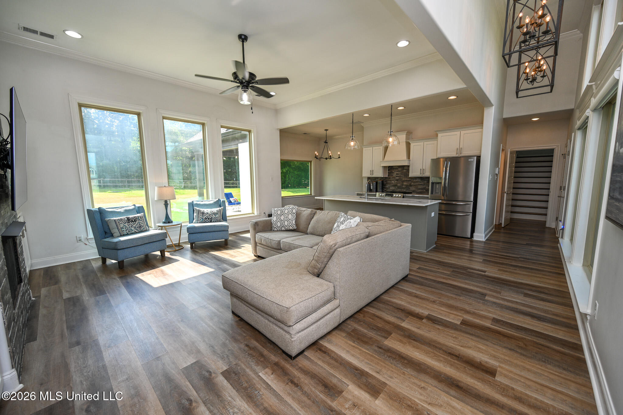 730 Moore Loop Property Photo 12