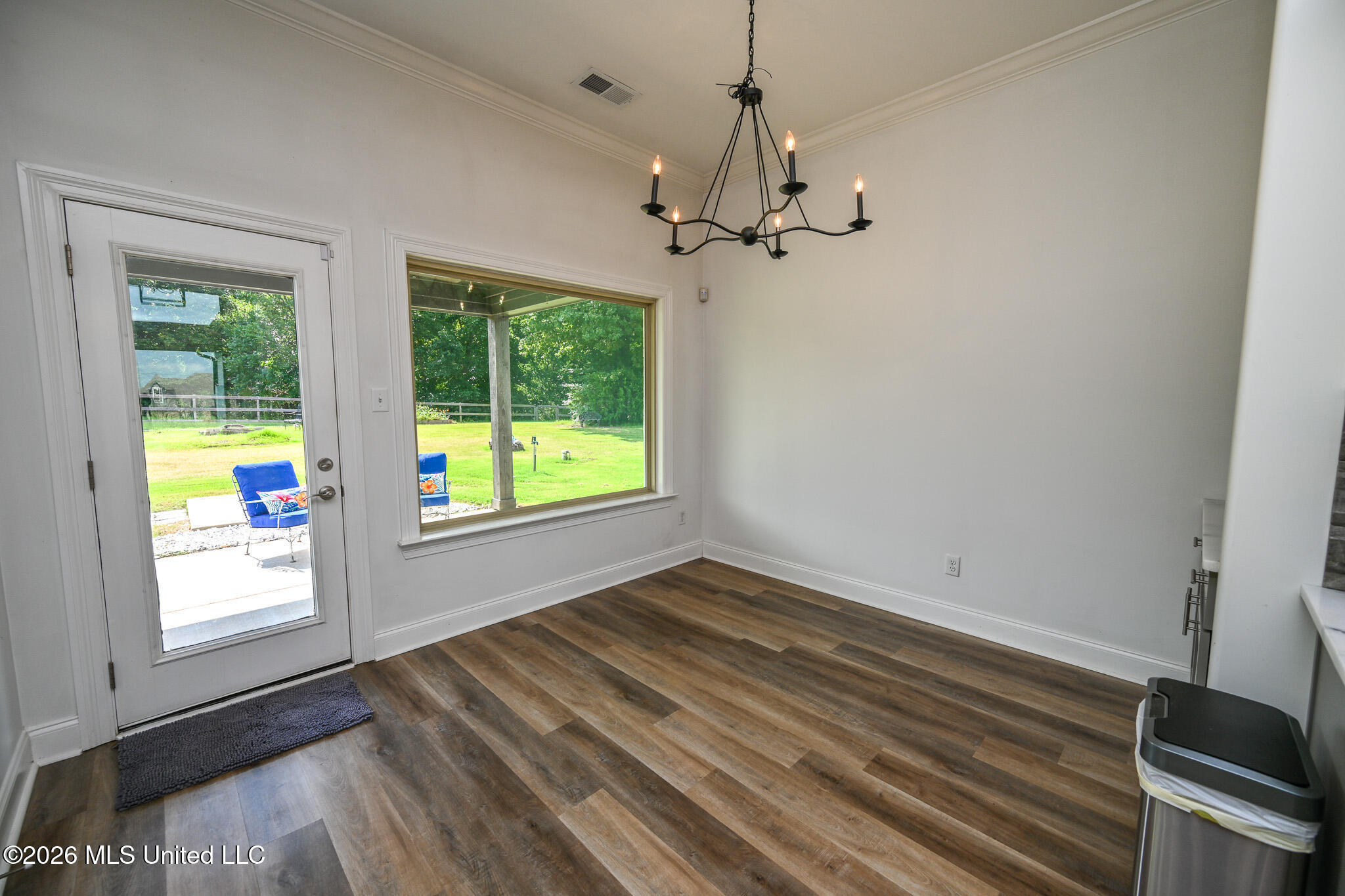 730 Moore Loop Property Photo 22