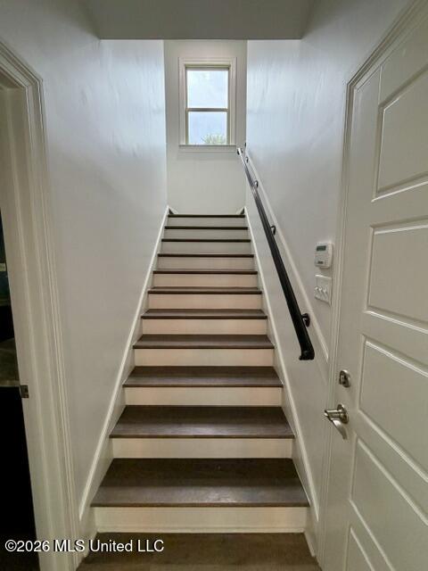 730 Moore Loop Property Photo 38