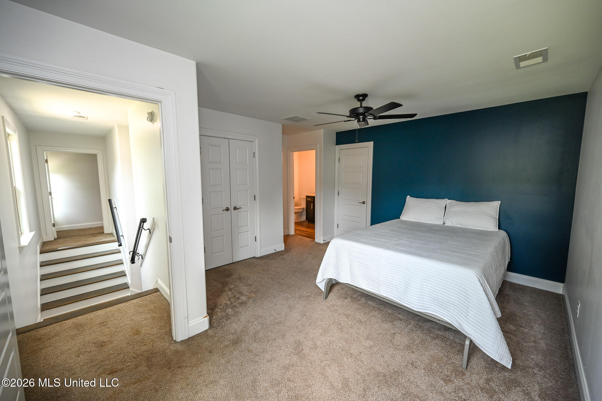730 Moore Loop Property Photo 40