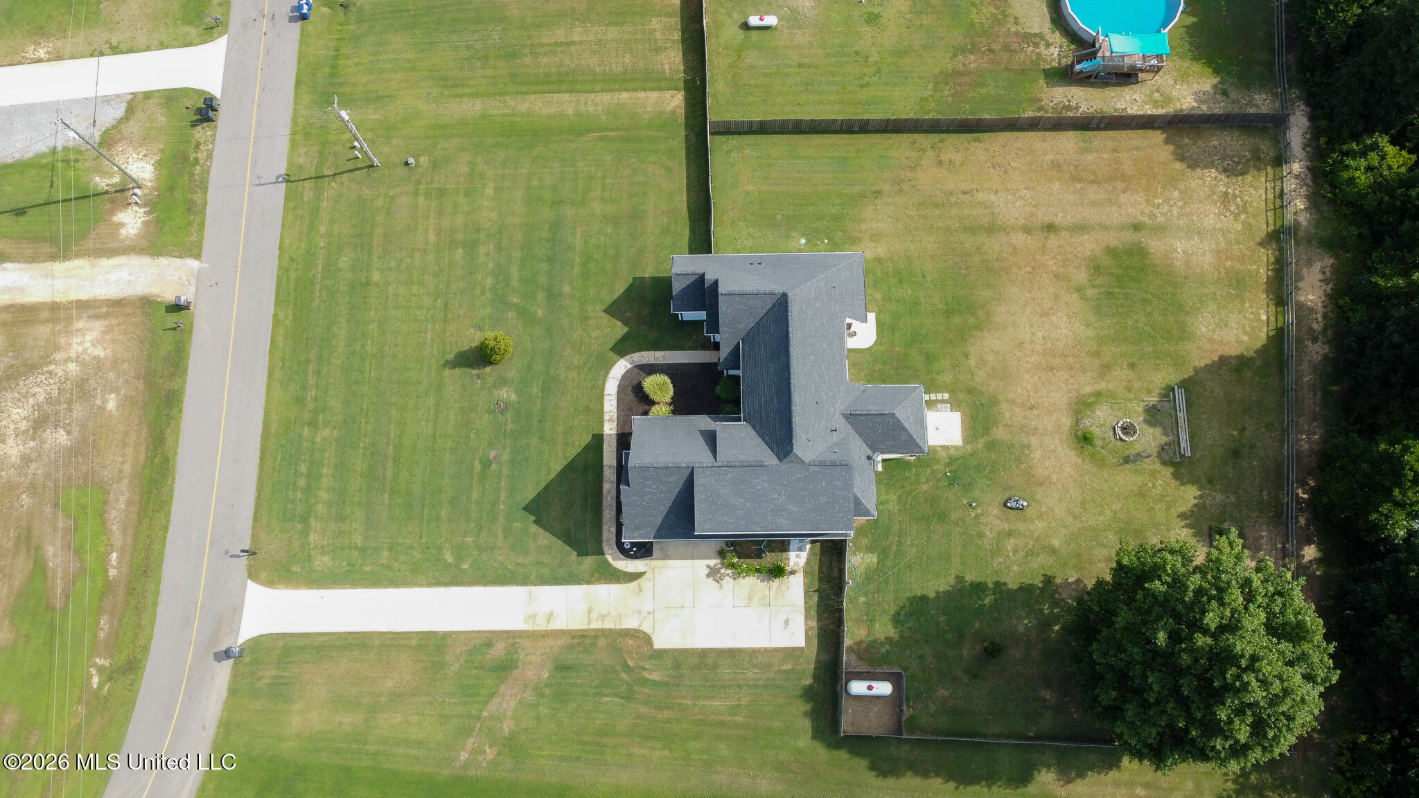 730 Moore Loop Property Photo 49