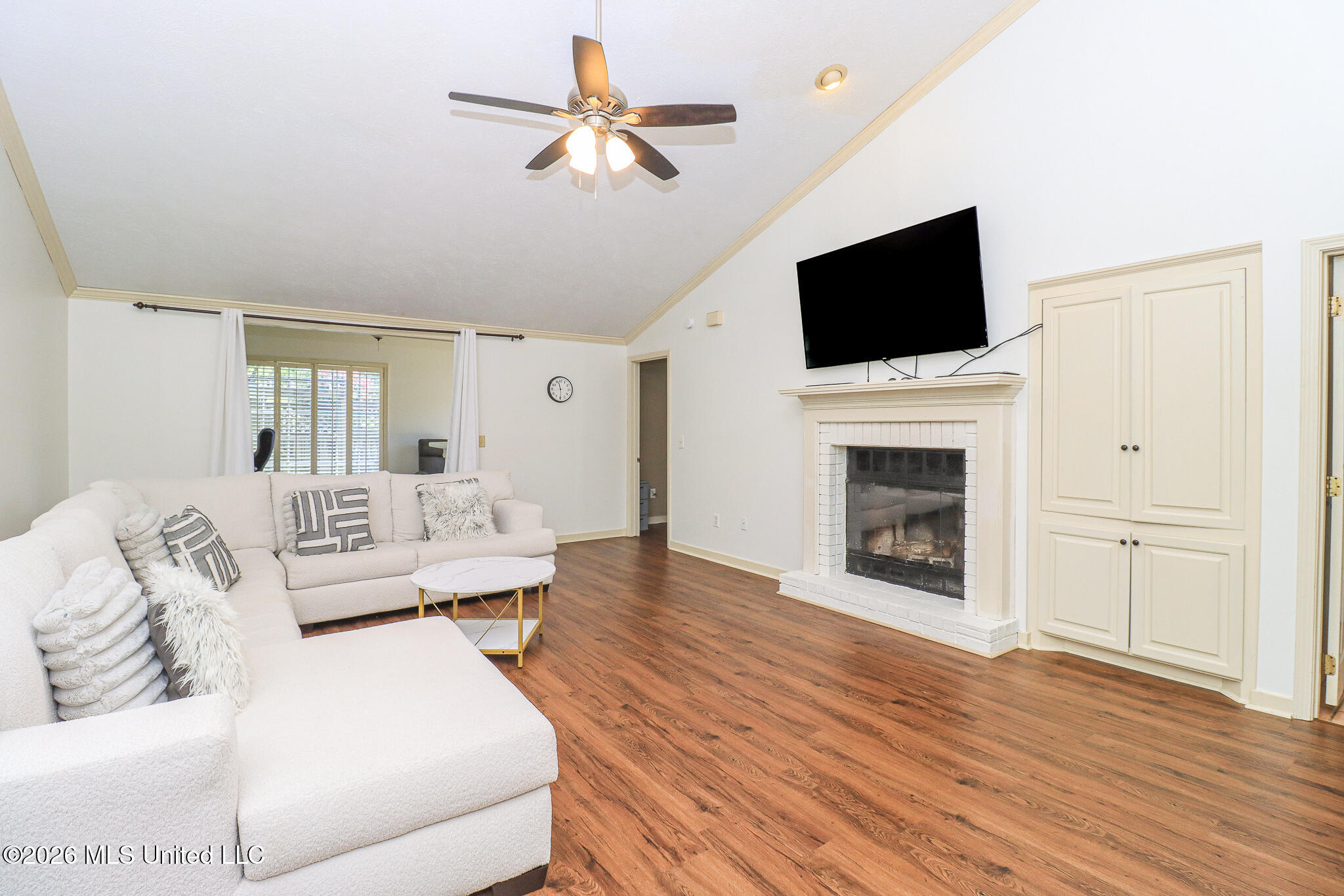 123 Caribbean Cove Property Photo 9