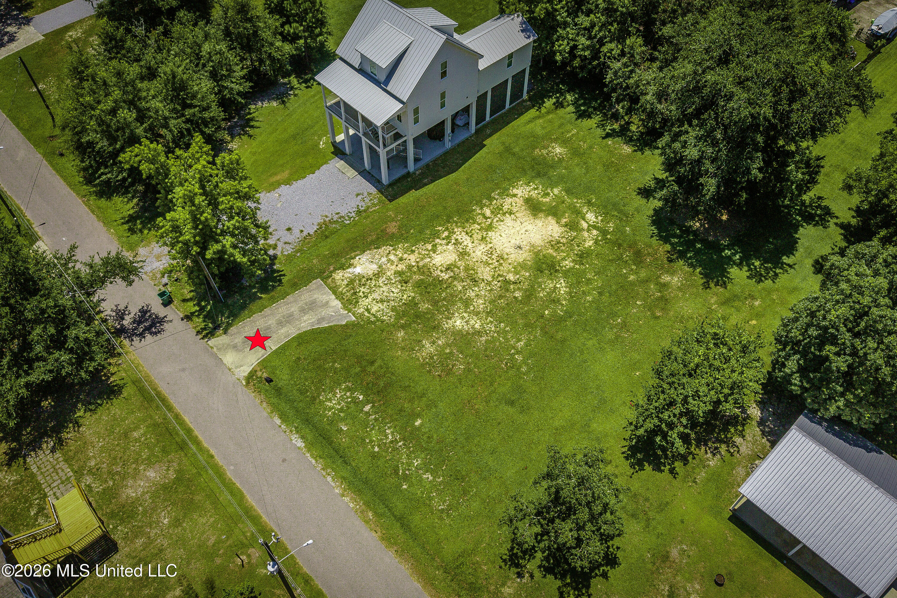 112 Leopold Street Property Photo 4